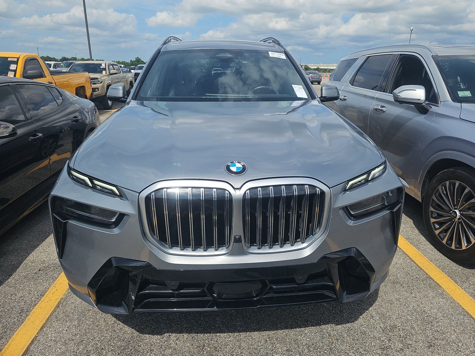 2024 BMW X7 xDrive40i AWD