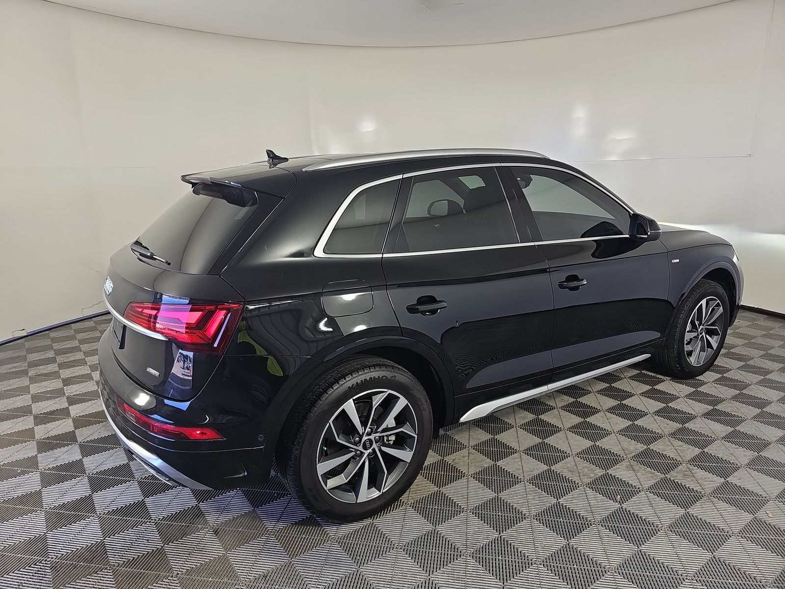 2023 Audi Q5 S line Prestige AWD