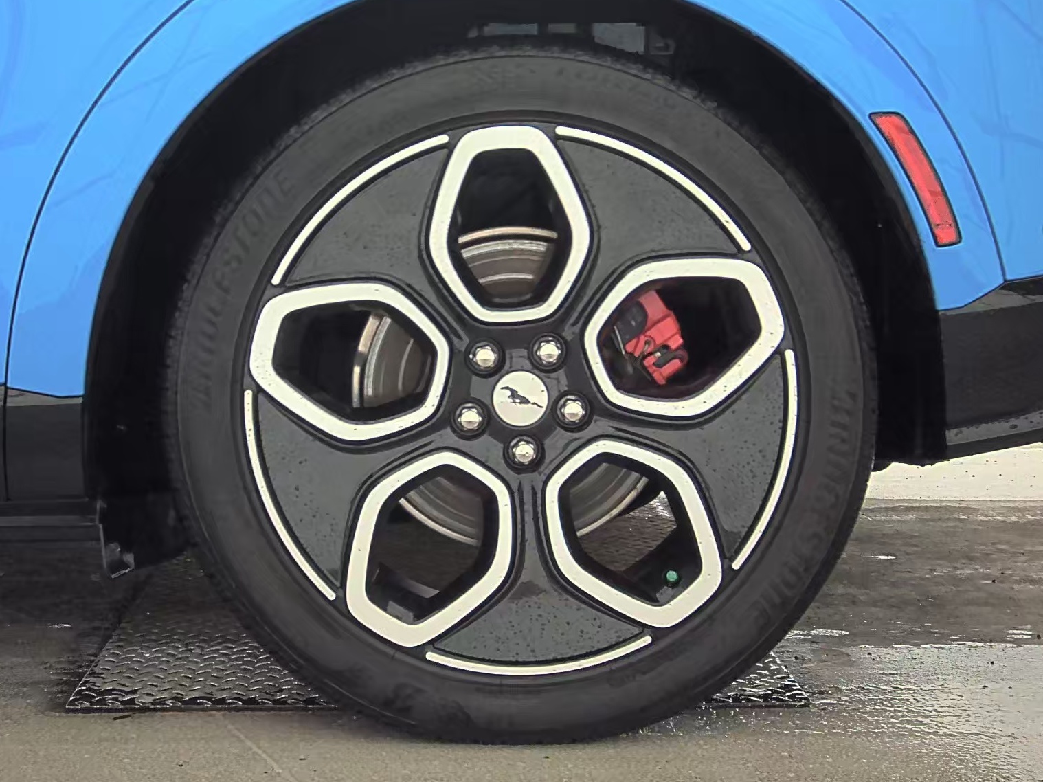 2022 Ford Mustang Mach-E GT AWD