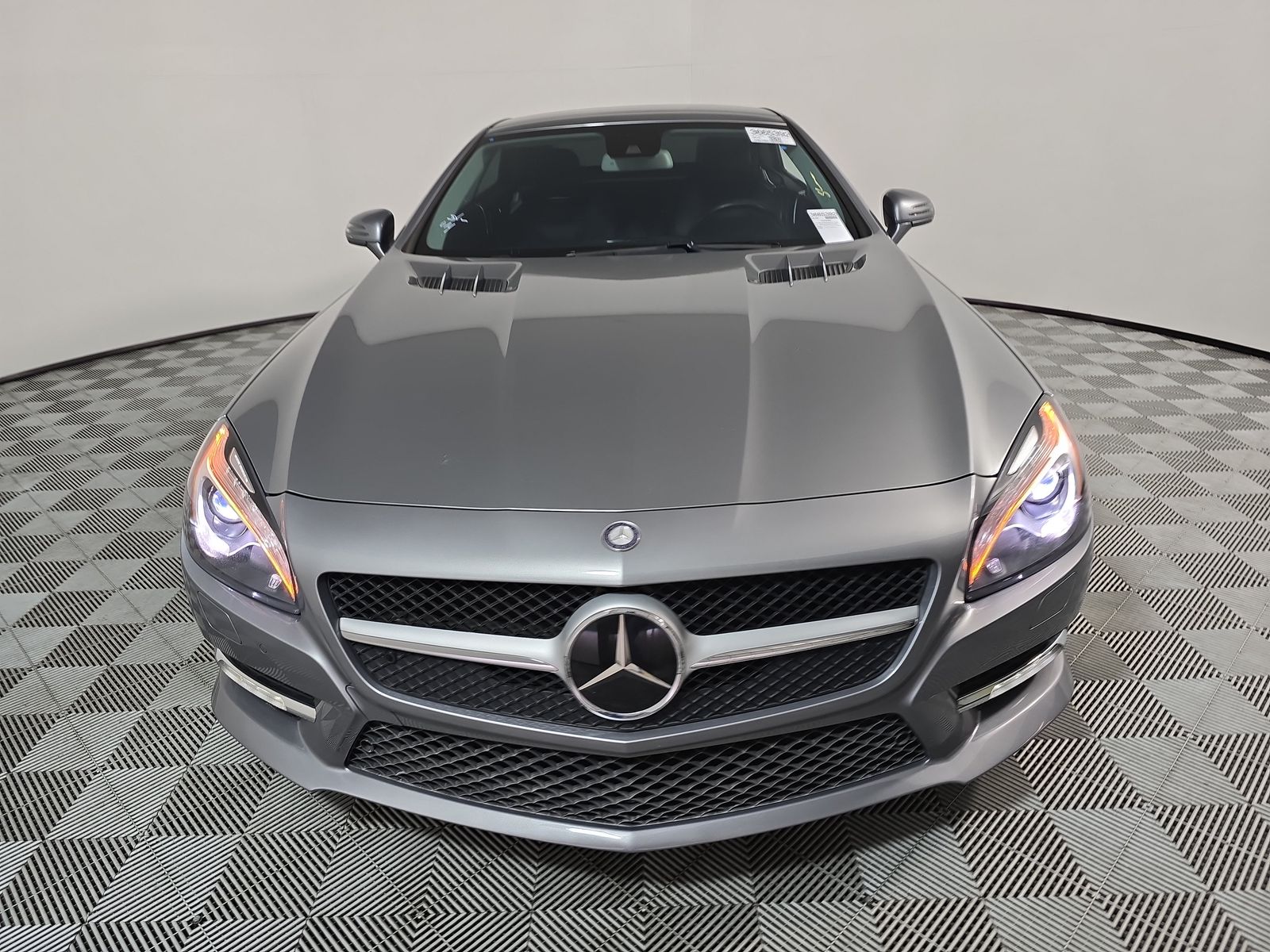 2013 Mercedes-Benz SL-Class SL 550 RWD