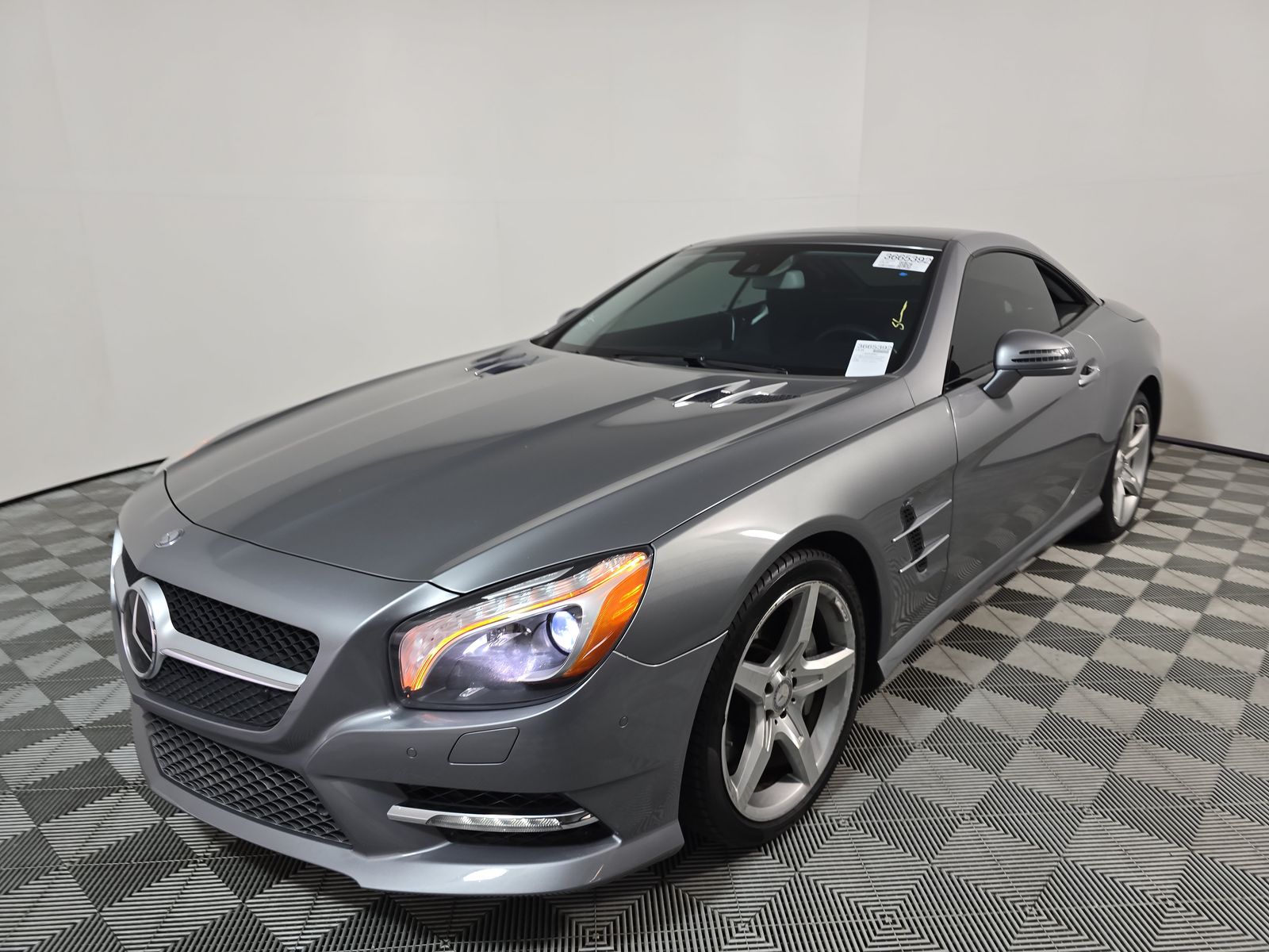 2013 Mercedes-Benz SL-Class SL 550 RWD