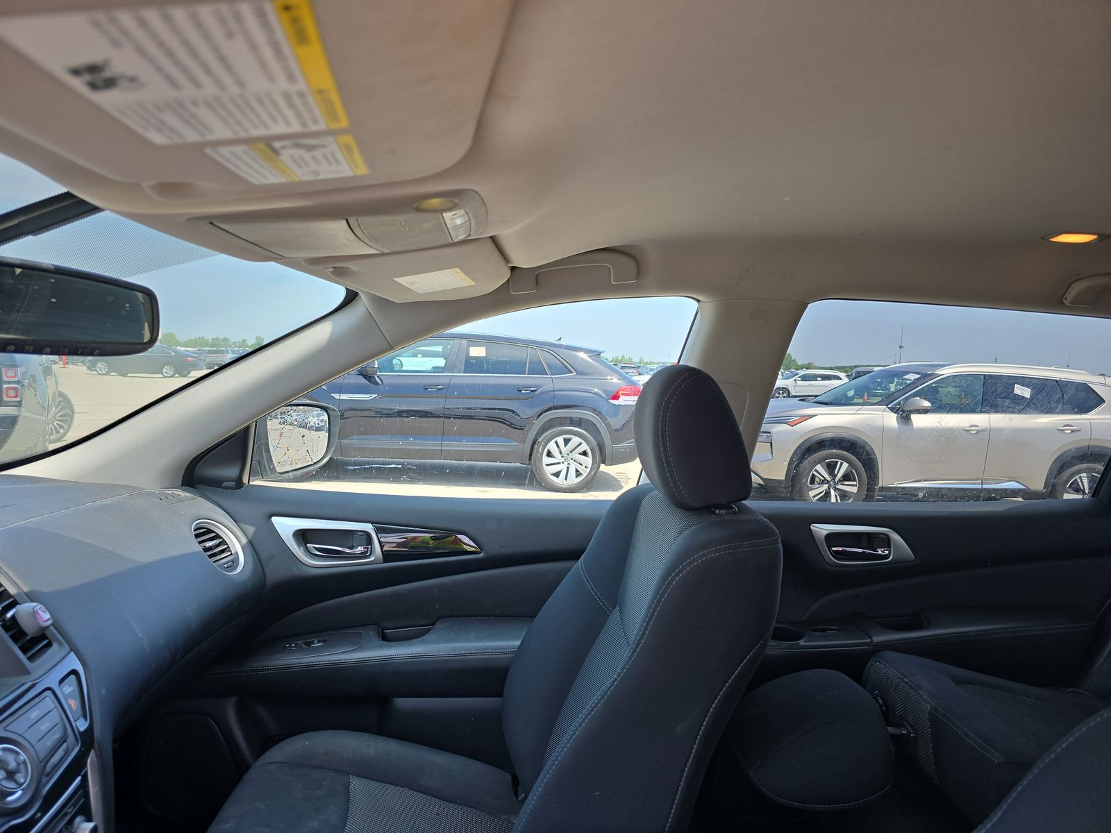 2019 Nissan Pathfinder SV FWD