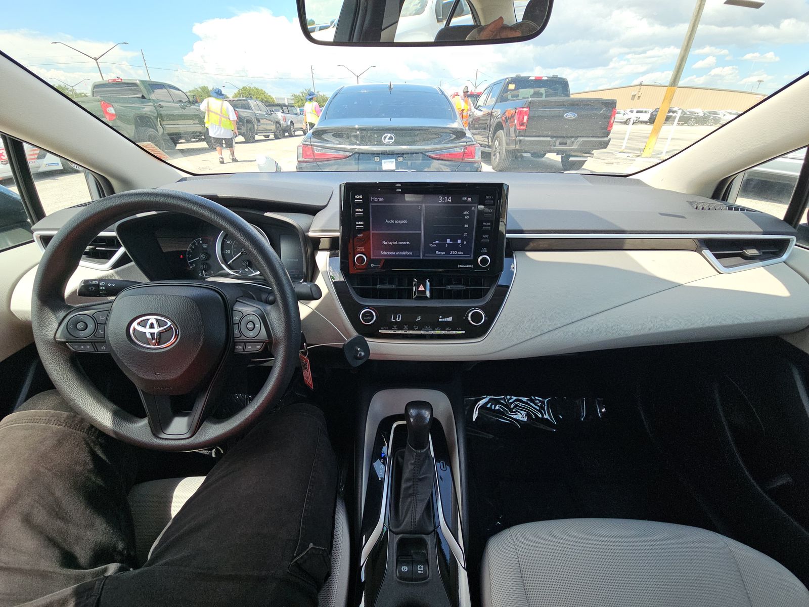 2022 Toyota Corolla LE FWD