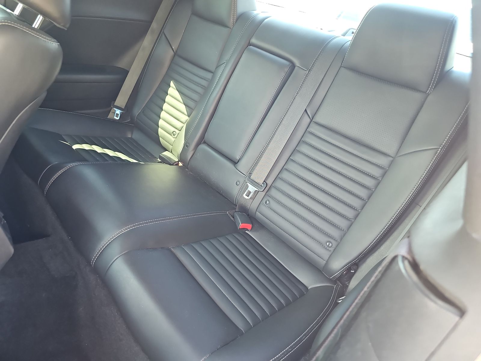 2014 Dodge Challenger R/T Plus RWD