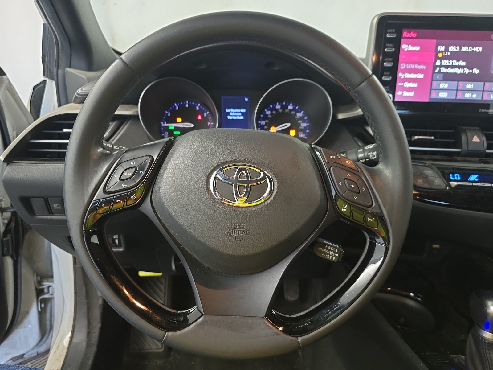2019 Toyota C-HR XLE FWD