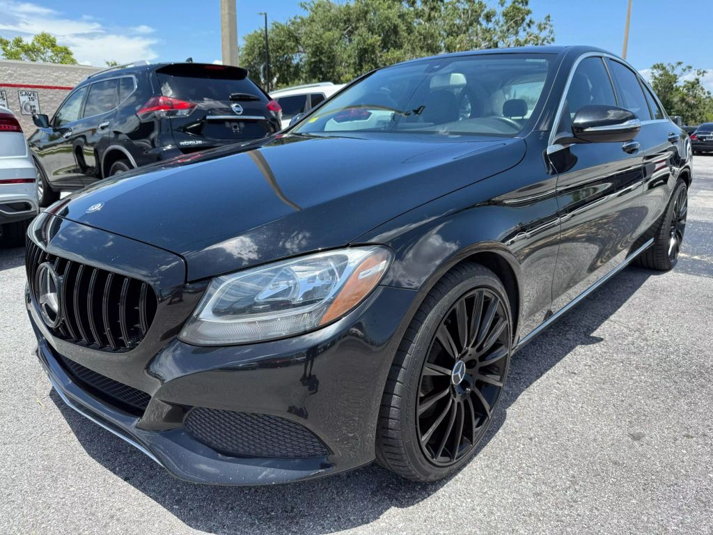 2015 Mercedes-Benz C 300 Sedan