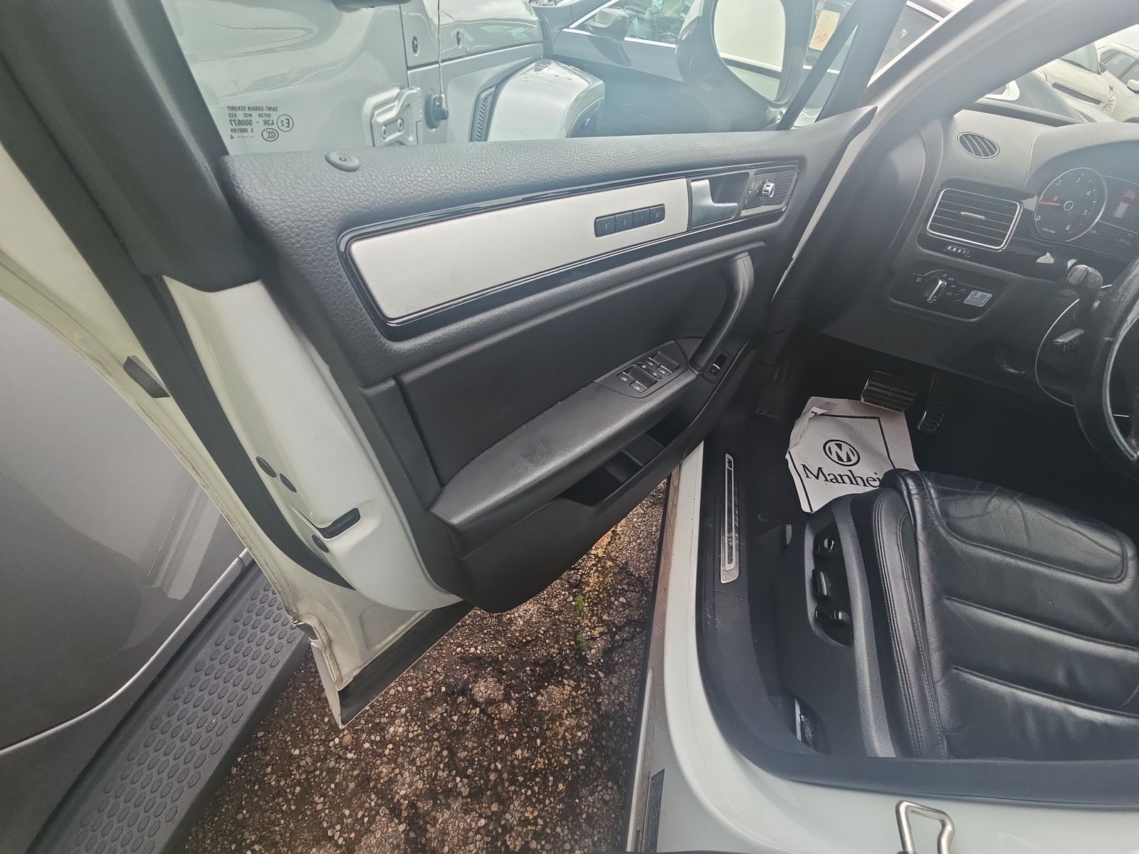 2014 Volkswagen Touareg 3.0L TDI R-Line AWD
