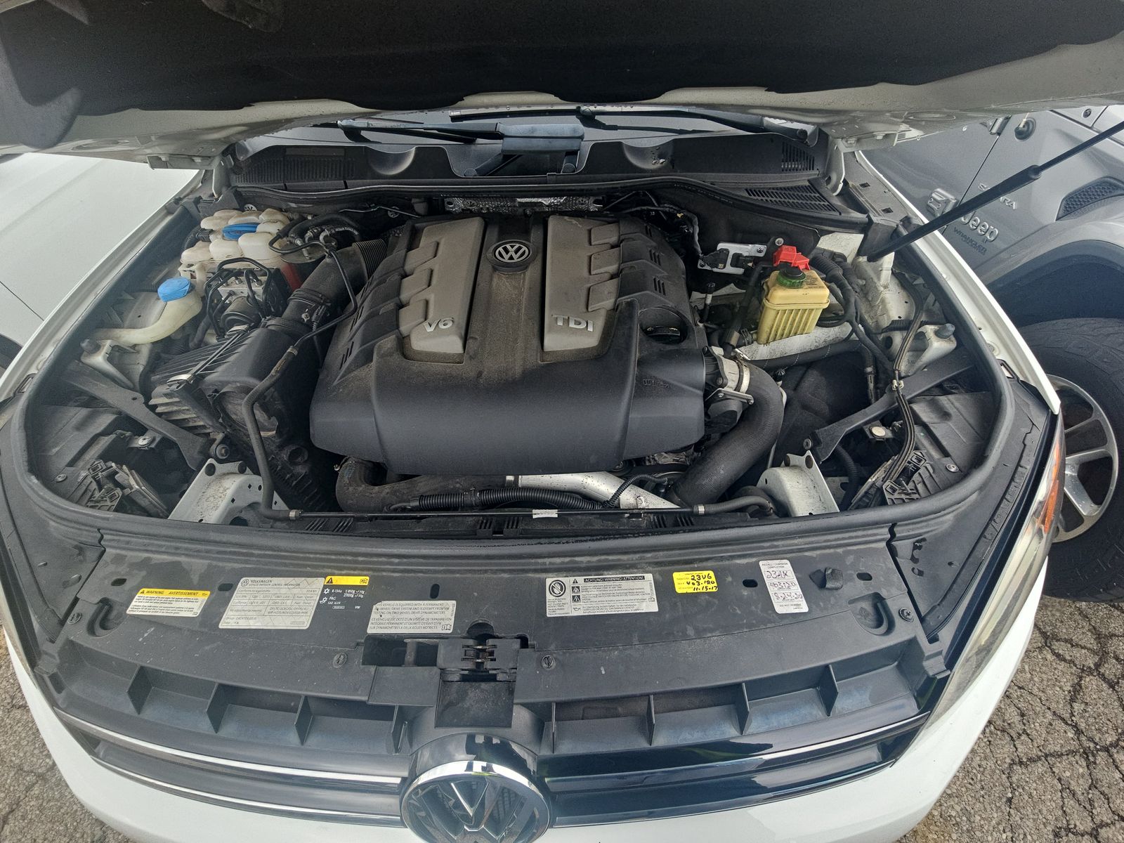 2014 Volkswagen Touareg 3.0L TDI R-Line AWD