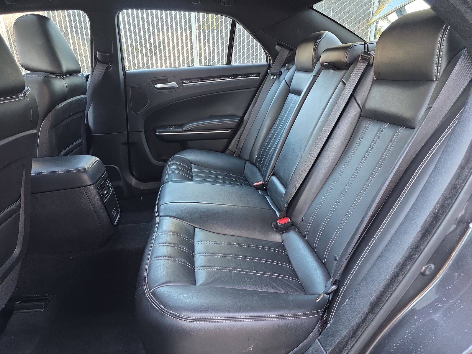2023 Chrysler 300 300S RWD
