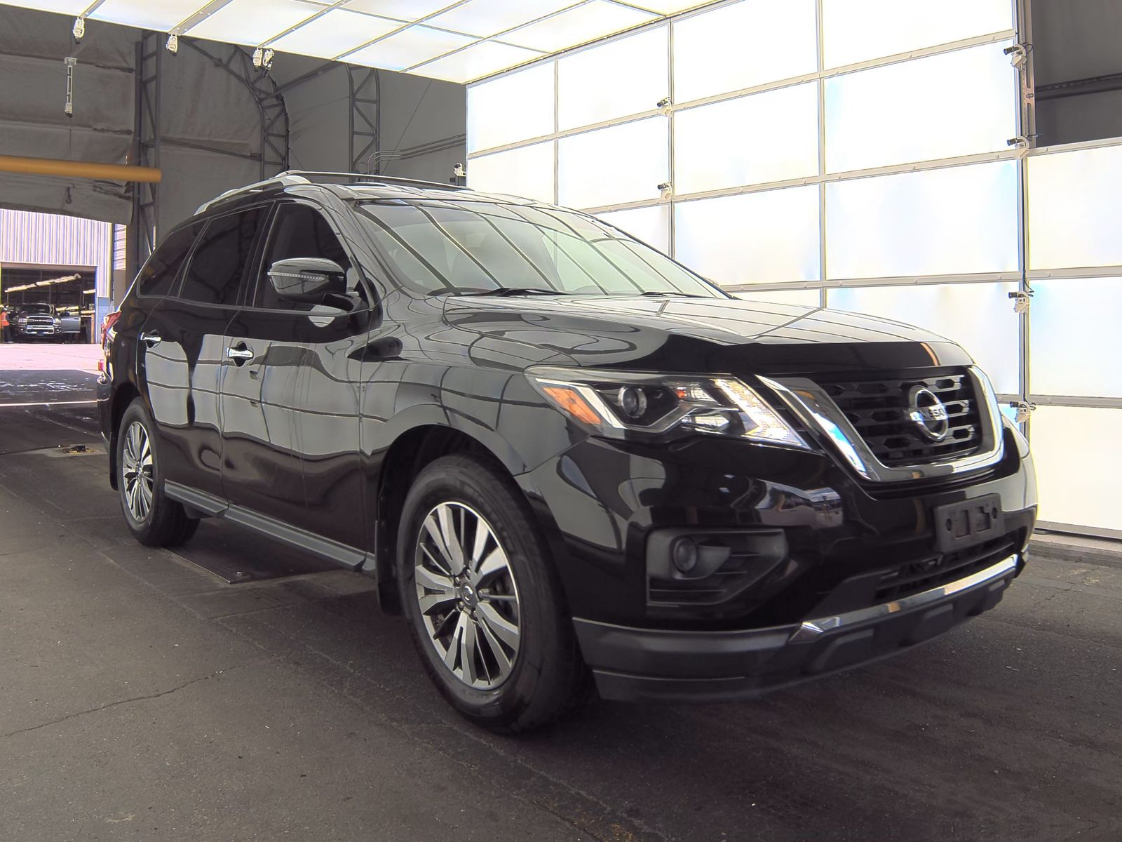 2018 Nissan Pathfinder S FWD