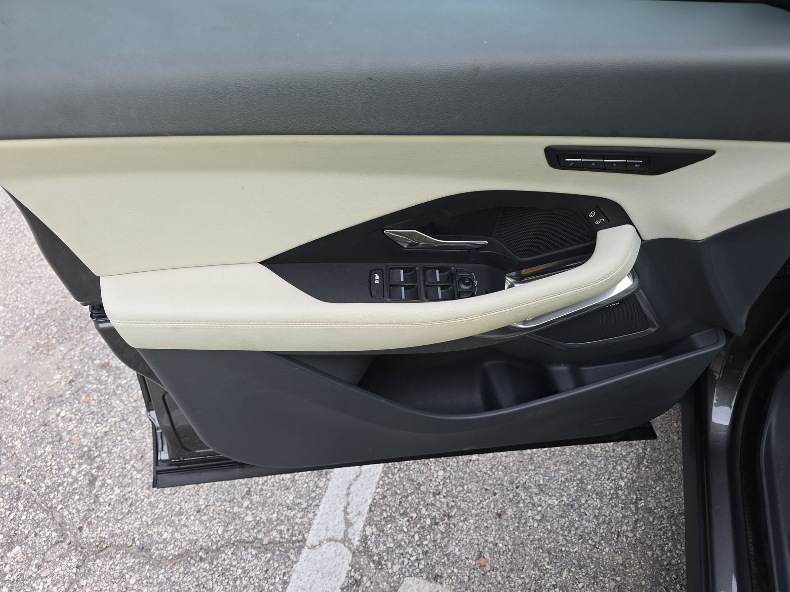 2020 Jaguar E-PACE SE AWD