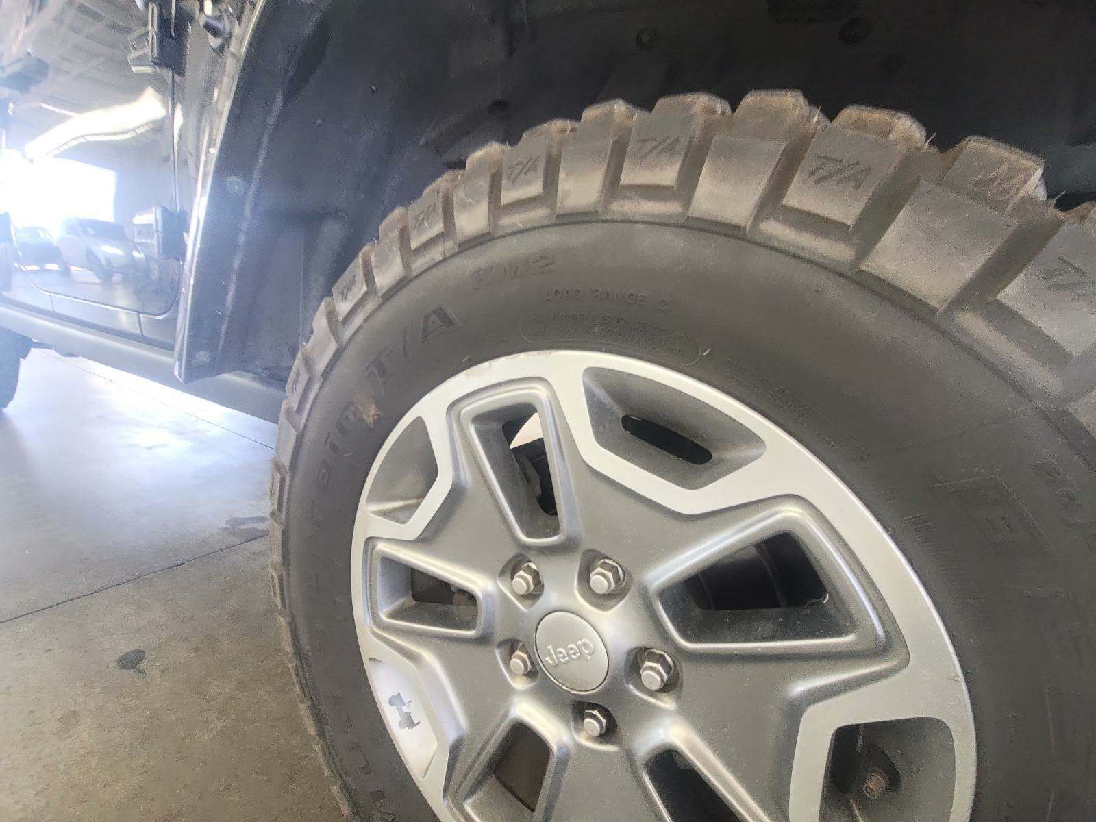 2013 Jeep Wrangler Unlimited Rubicon AWD