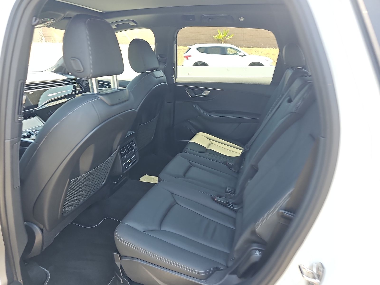 2025 Audi Q7 Premium Plus AWD