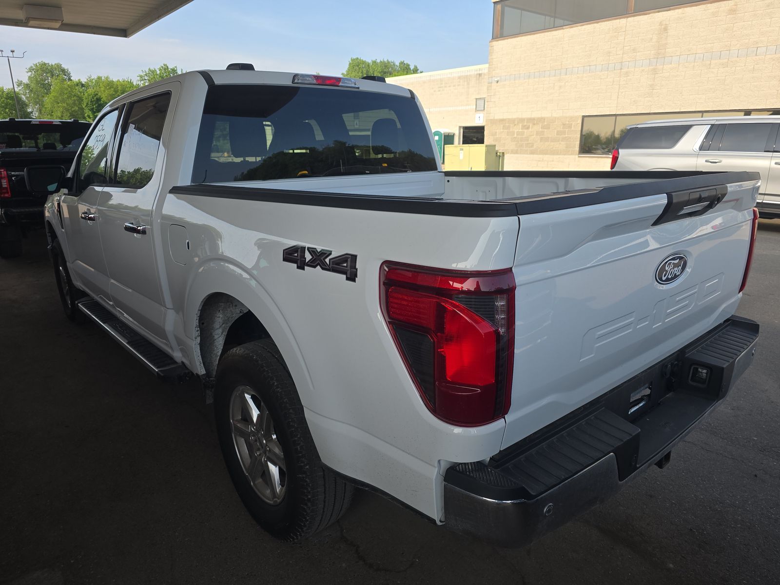 2024 Ford F-150 XLT AWD