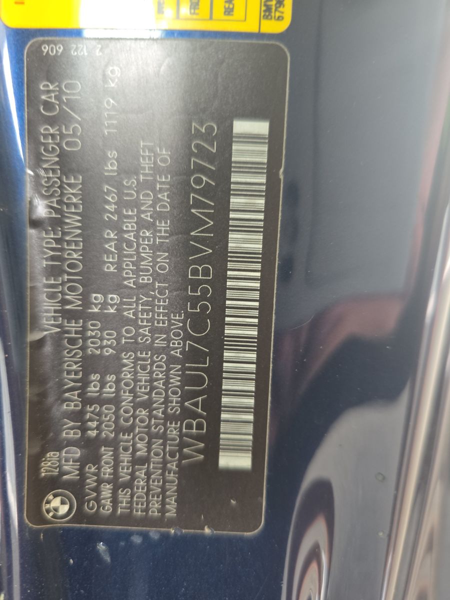 2011 BMW 1 Series 128i RWD