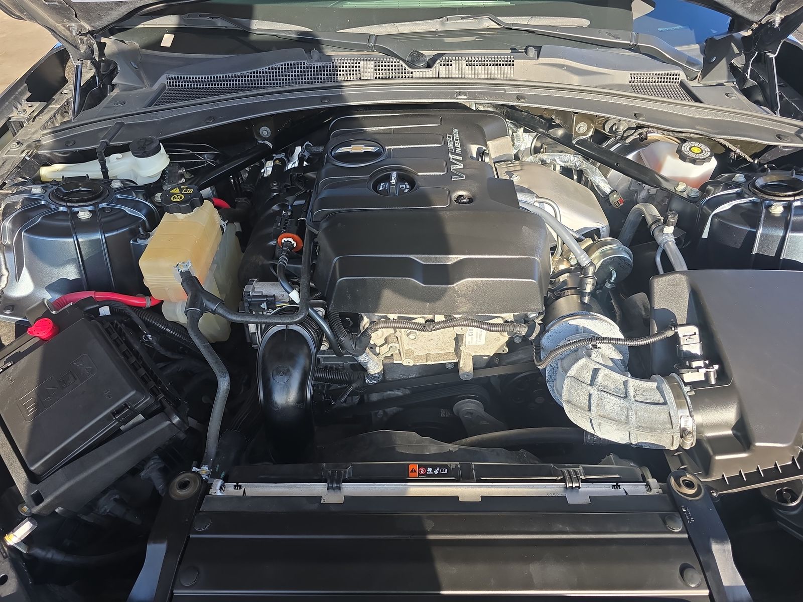 2023 Chevrolet Camaro 1LT RWD