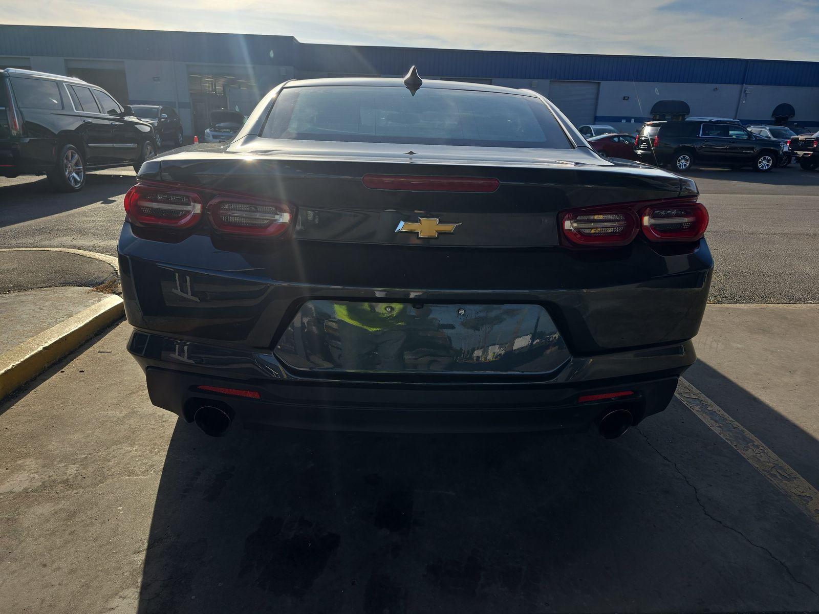 2023 Chevrolet Camaro 1LT RWD