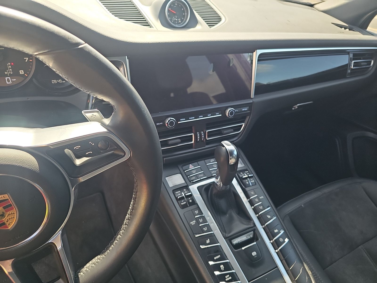 2021 Porsche Macan Base AWD