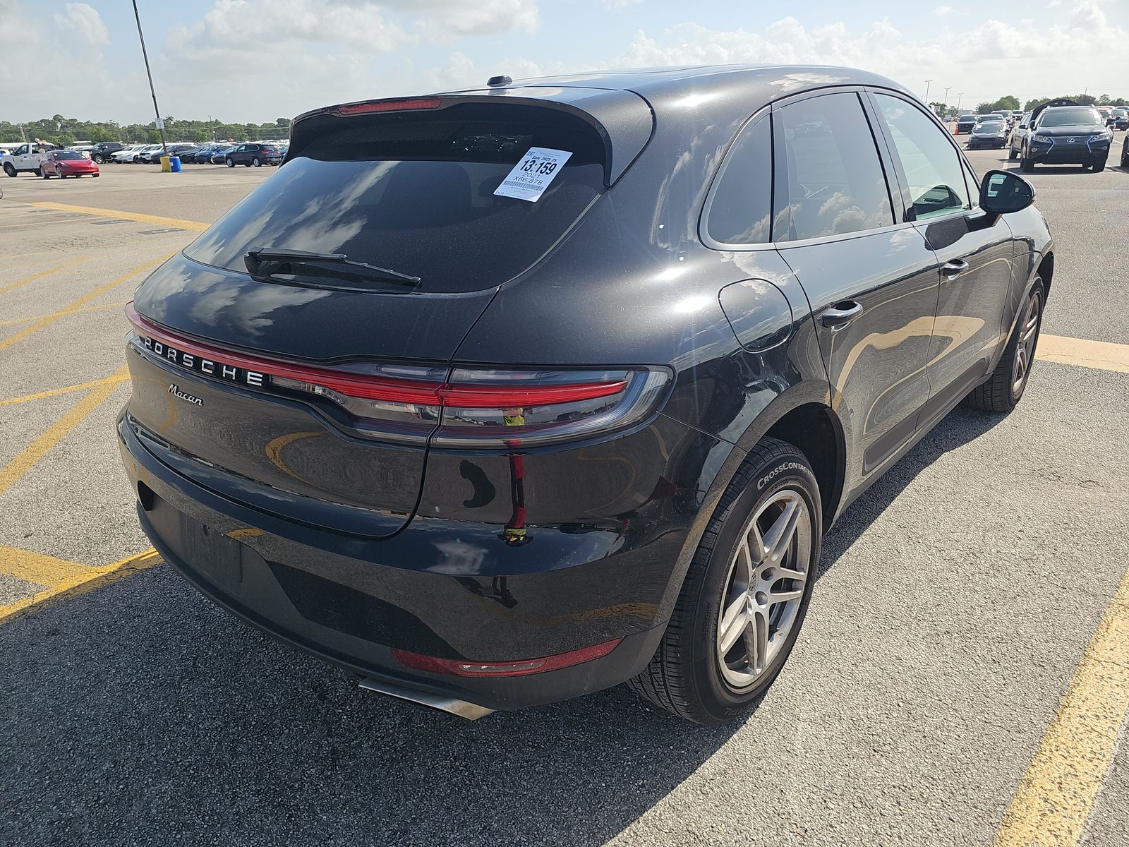 2021 Porsche Macan Base AWD