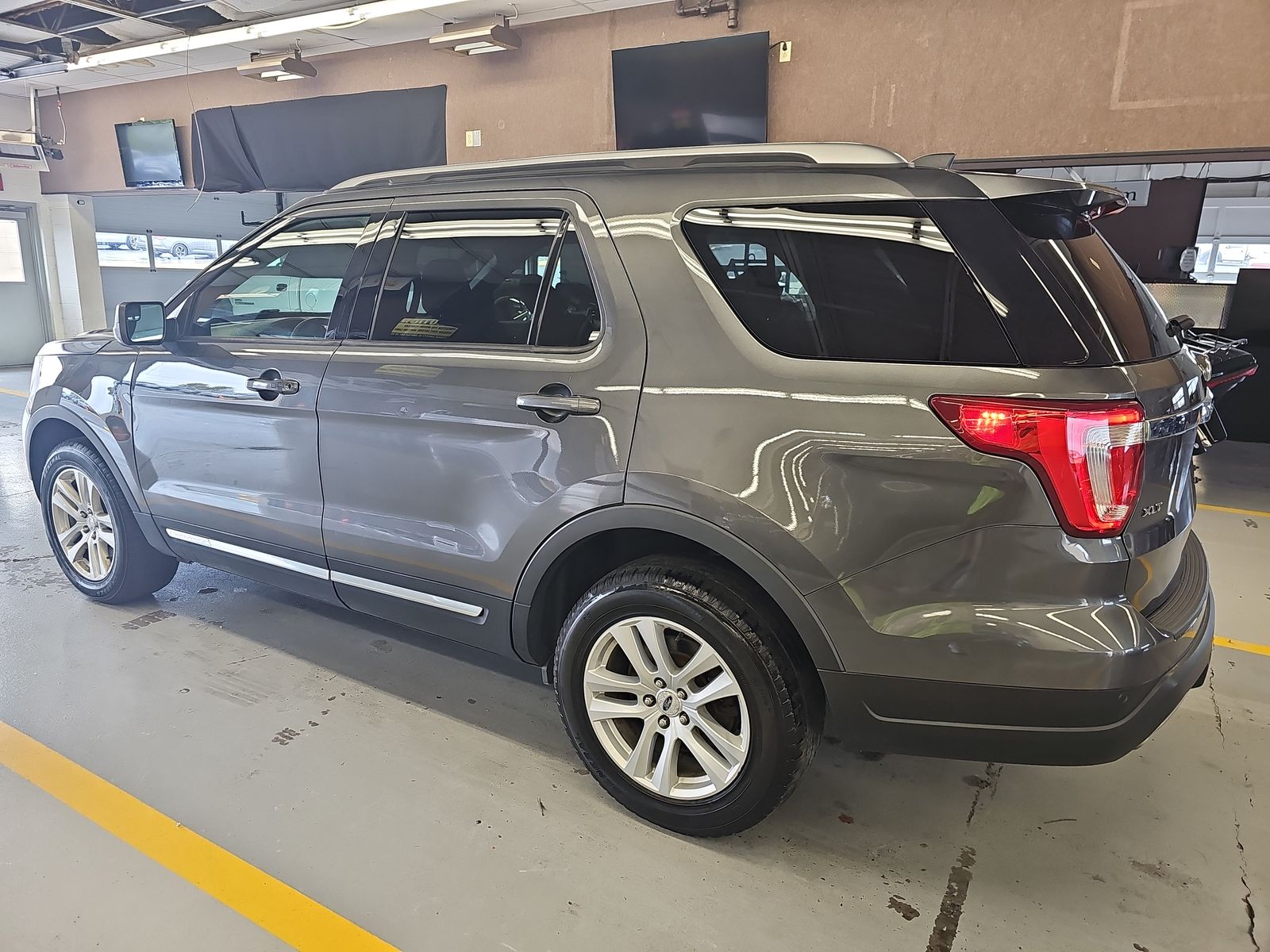 2019 Ford Explorer XLT AWD