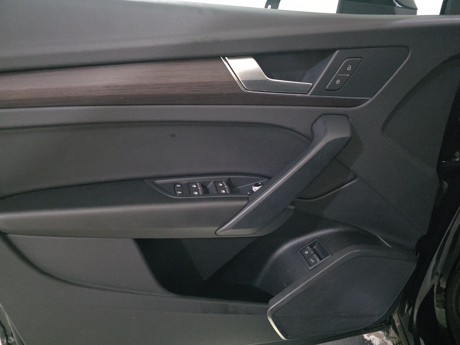 2022 Audi Q5 e Plug-In Hybrid S line Premium AWD