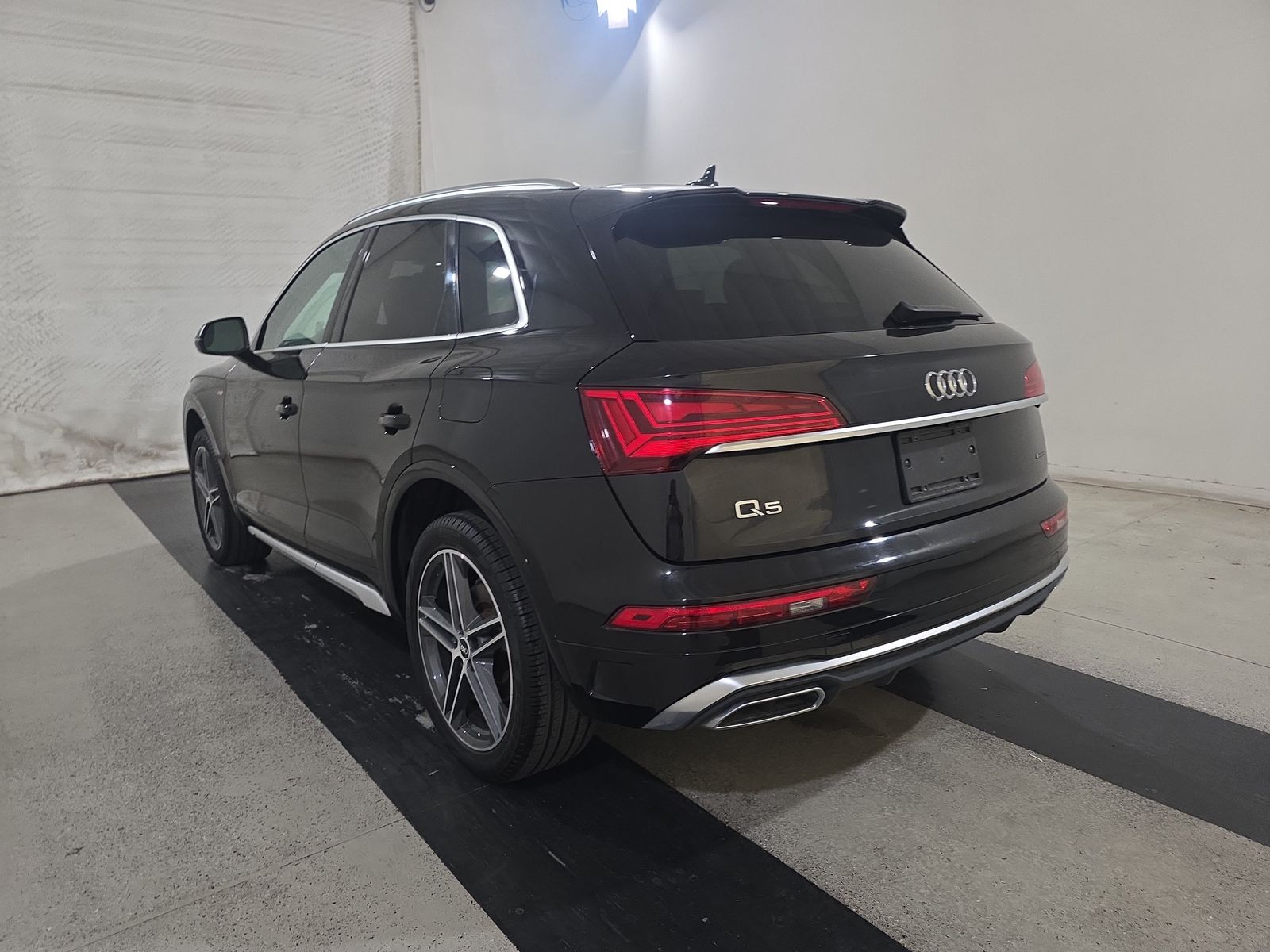 2022 Audi Q5 e Plug-In Hybrid S line Premium AWD