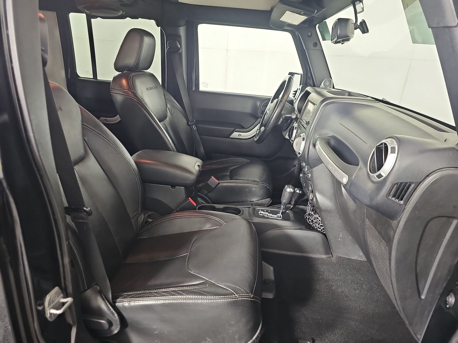 2013 Jeep Wrangler Unlimited Rubicon AWD