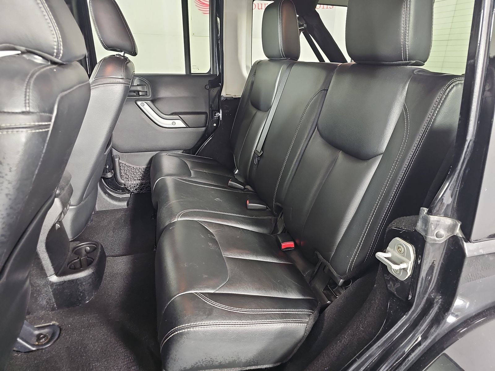 2013 Jeep Wrangler Unlimited Rubicon AWD