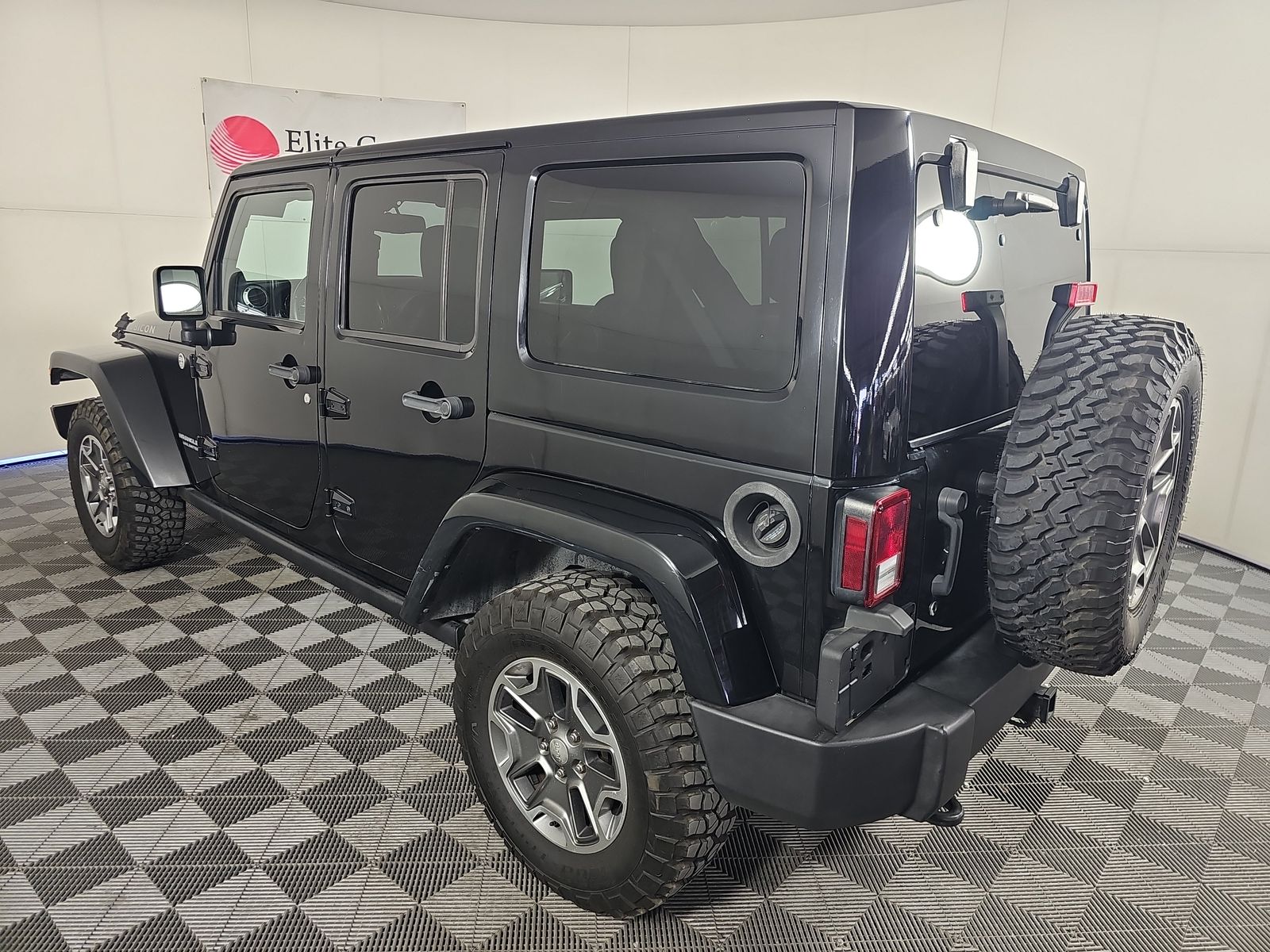 2013 Jeep Wrangler Unlimited Rubicon AWD