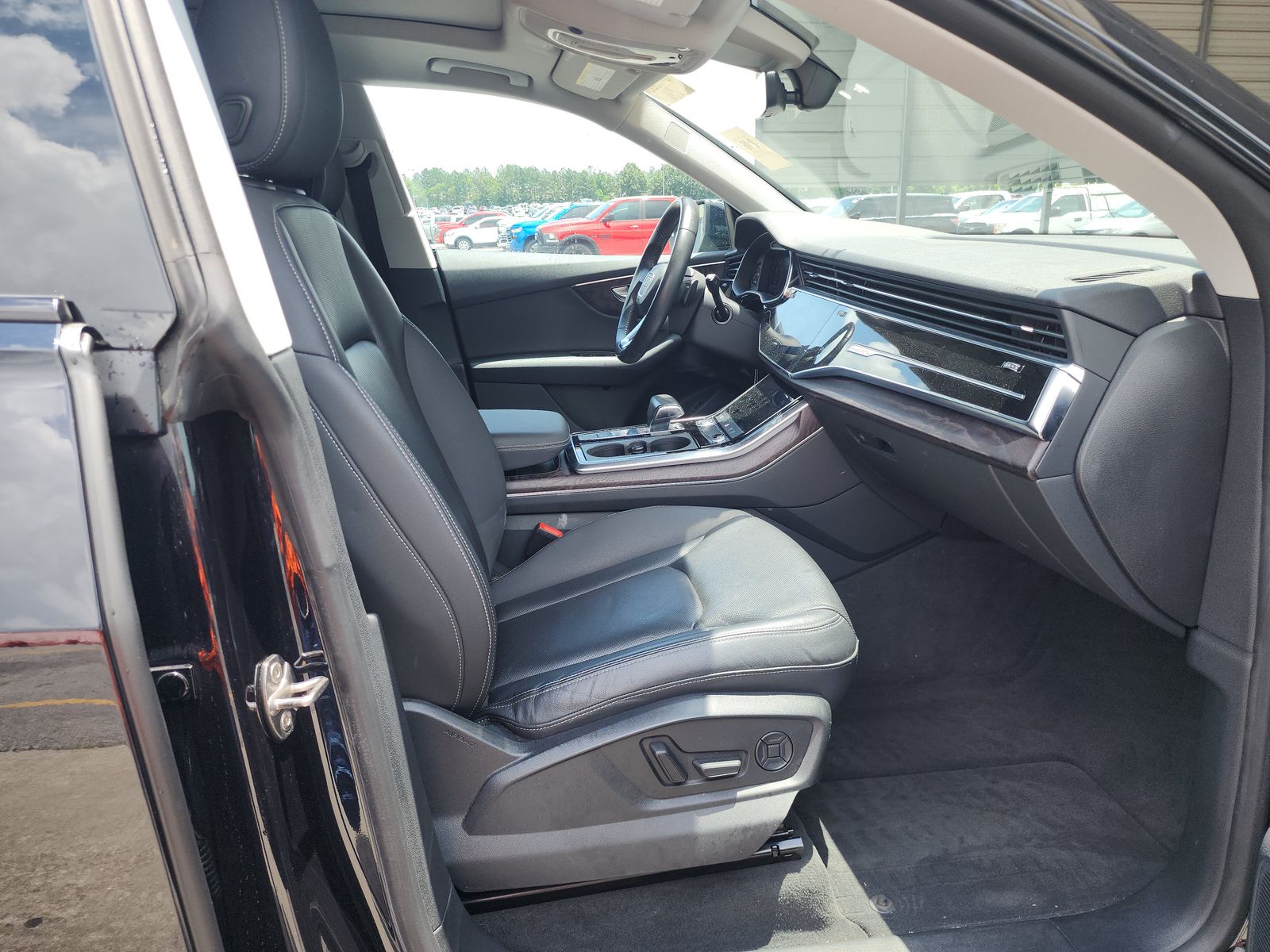 2019 Audi Q8 Premium Plus AWD