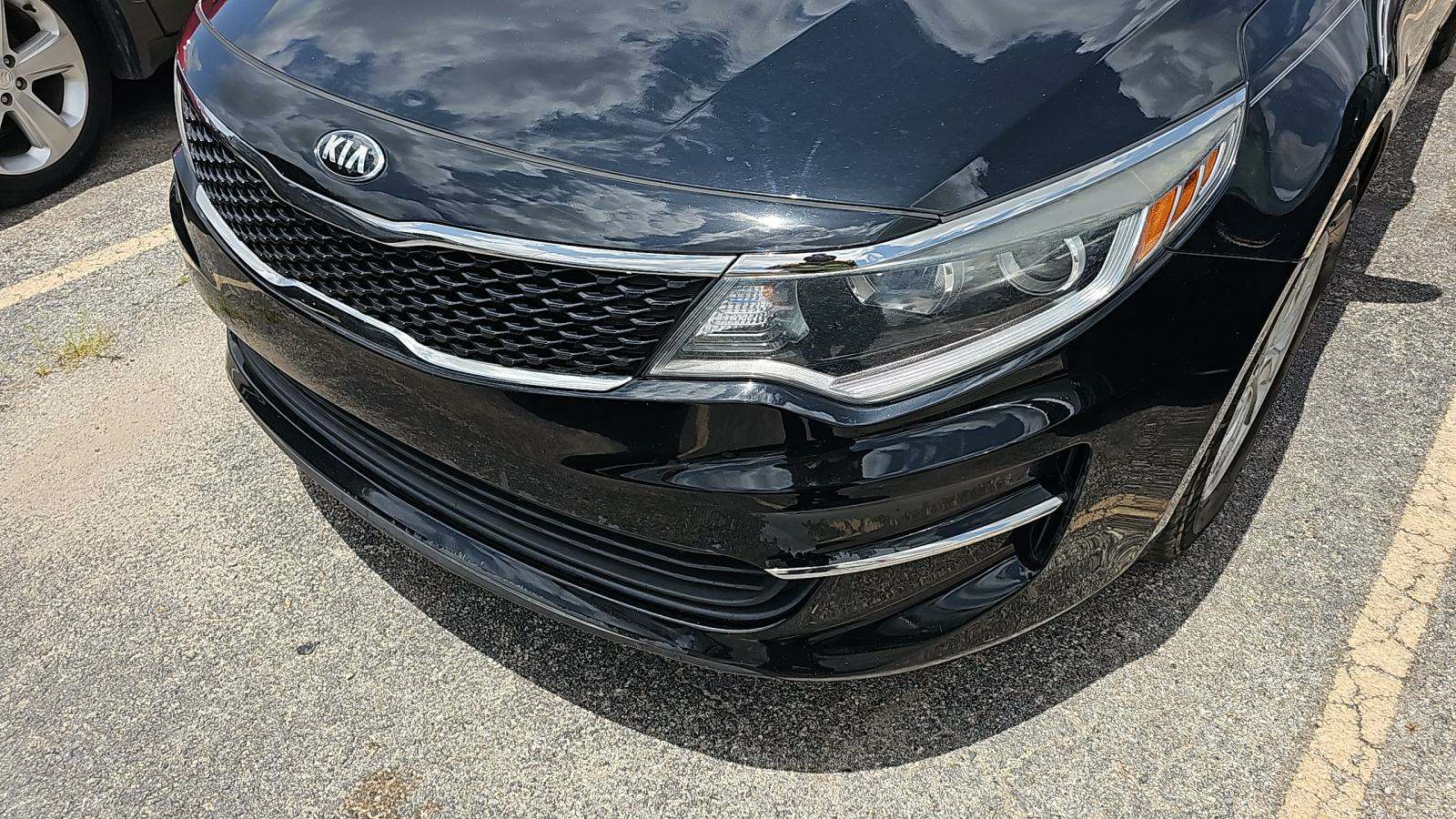 2017 Kia Optima LX FWD
