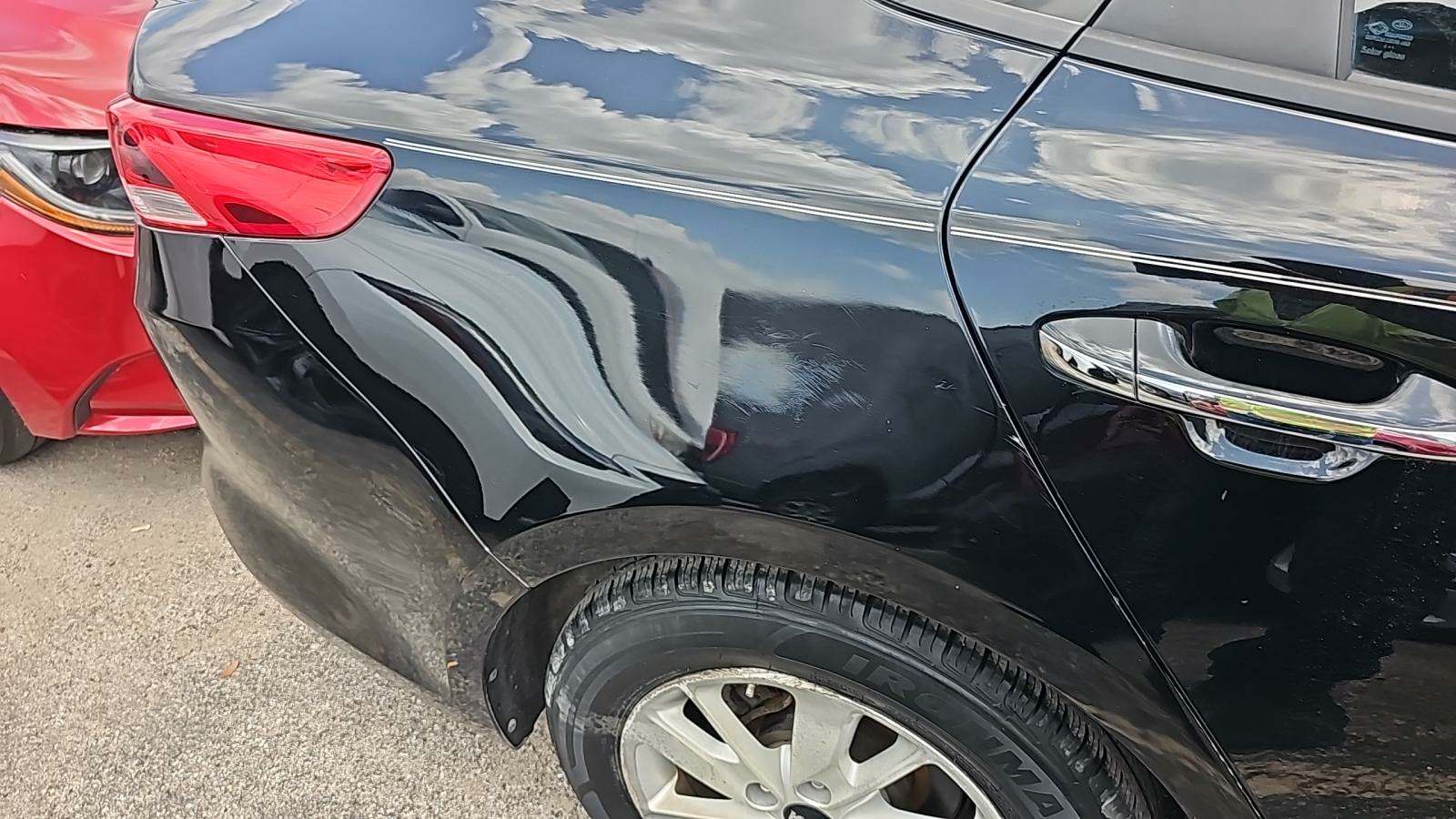 2017 Kia Optima LX FWD