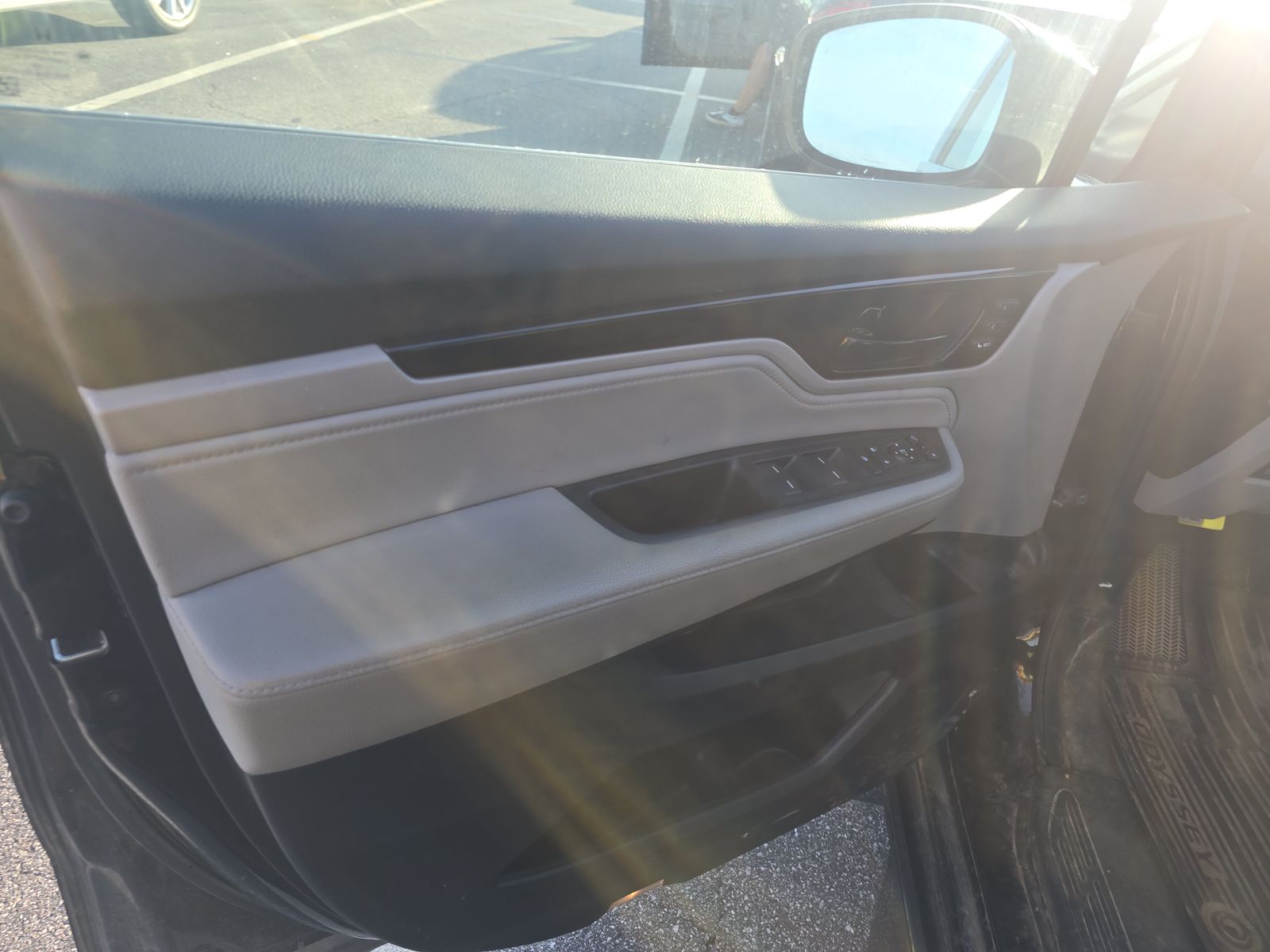 2020 Honda Odyssey Elite FWD