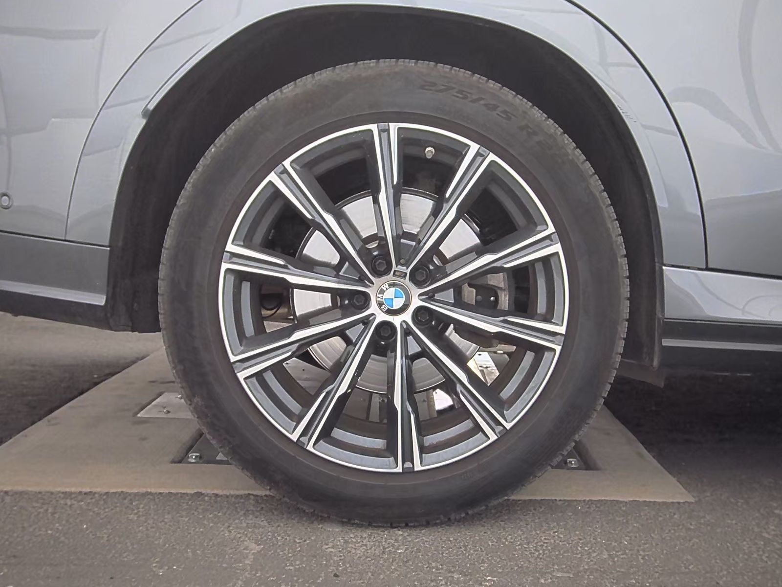 2024 BMW X6 xDrive40i AWD