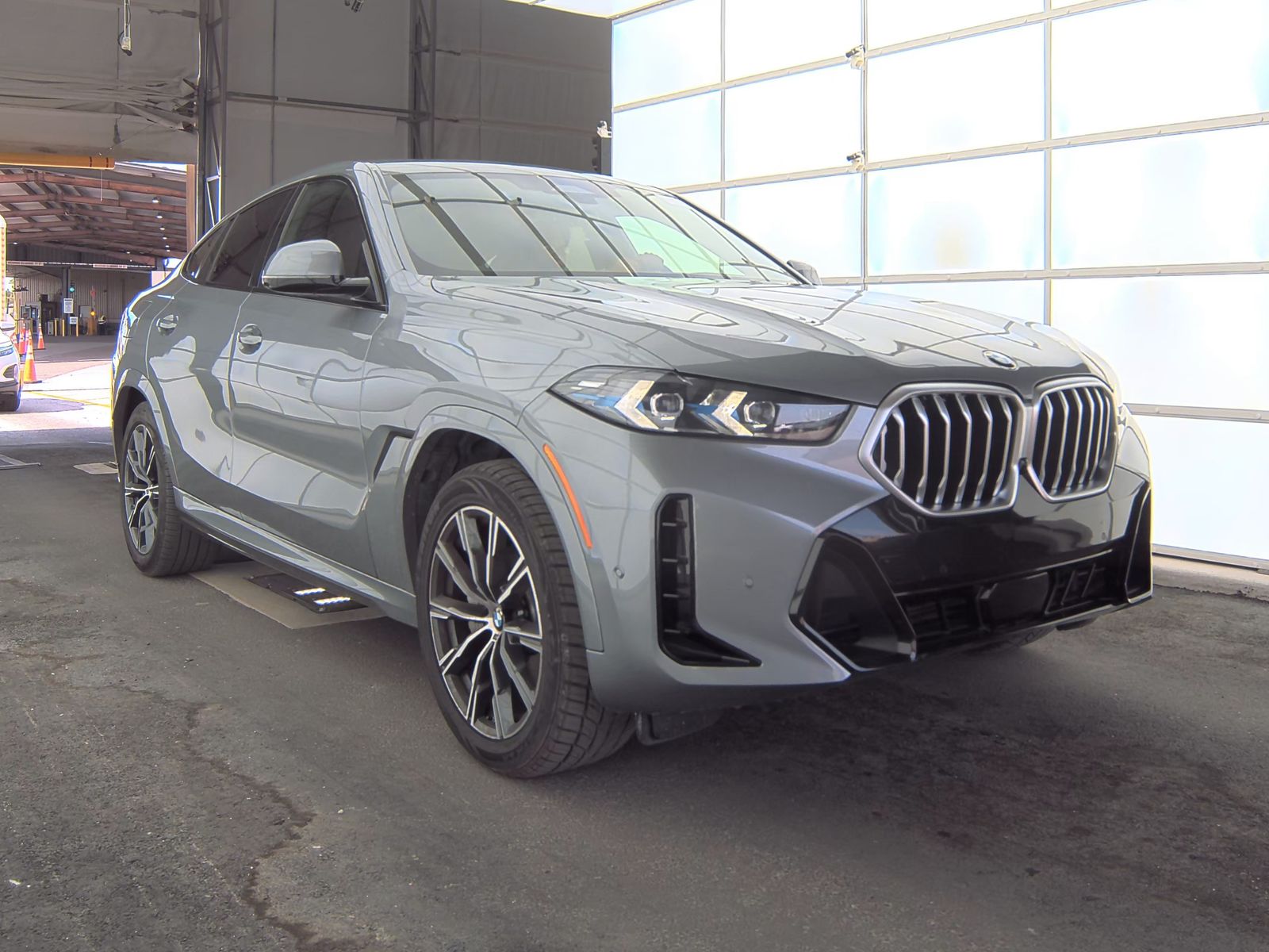2024 BMW X6 xDrive40i AWD