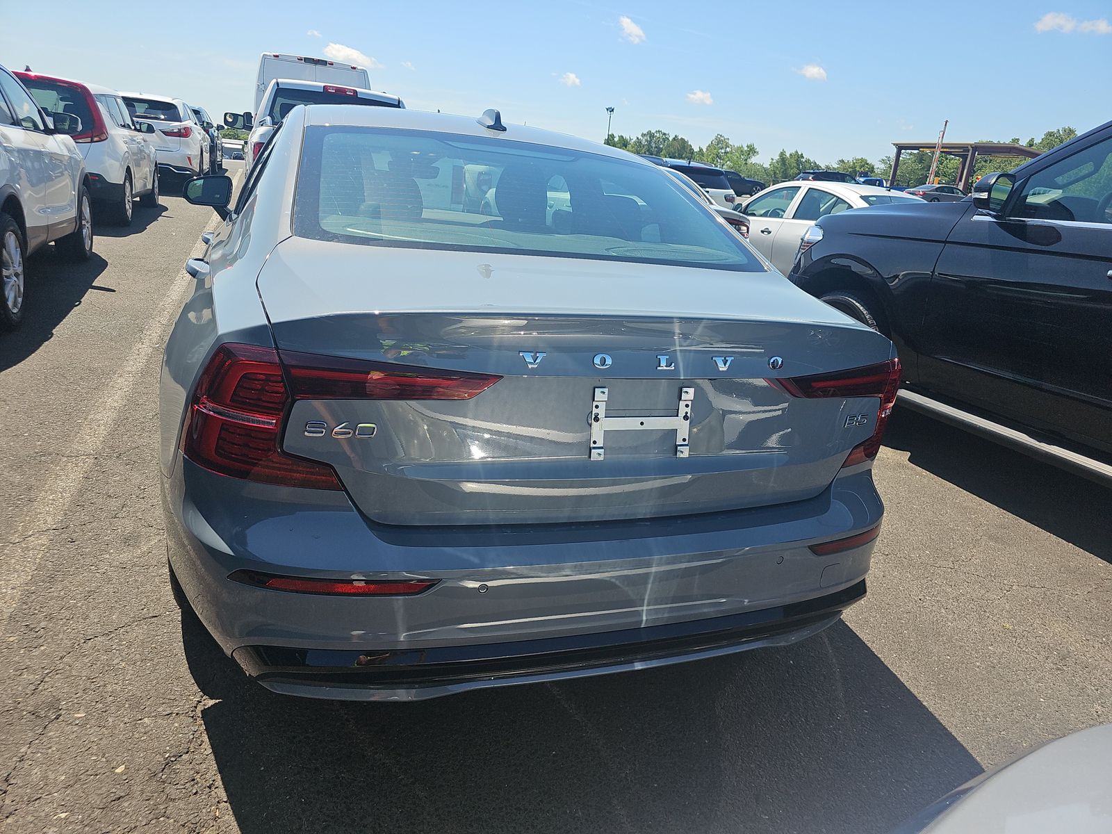 2024 Volvo S60 B5 Core FWD