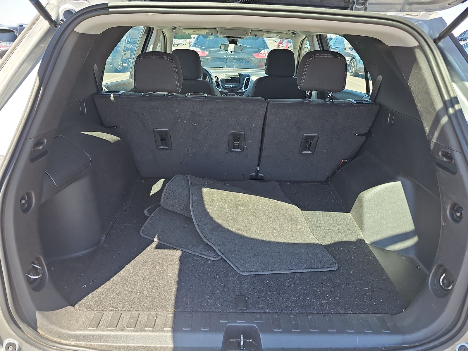 2023 Chevrolet Equinox LS FWD