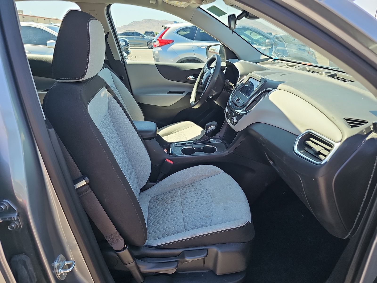 2023 Chevrolet Equinox LS FWD