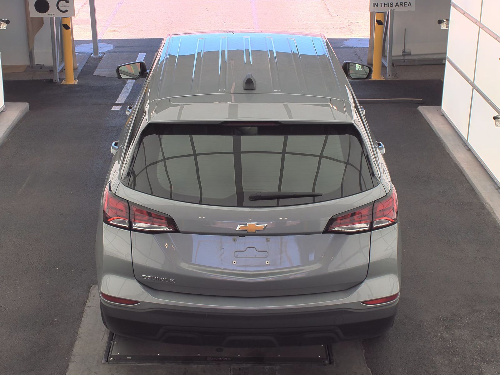 2023 Chevrolet Equinox LS FWD