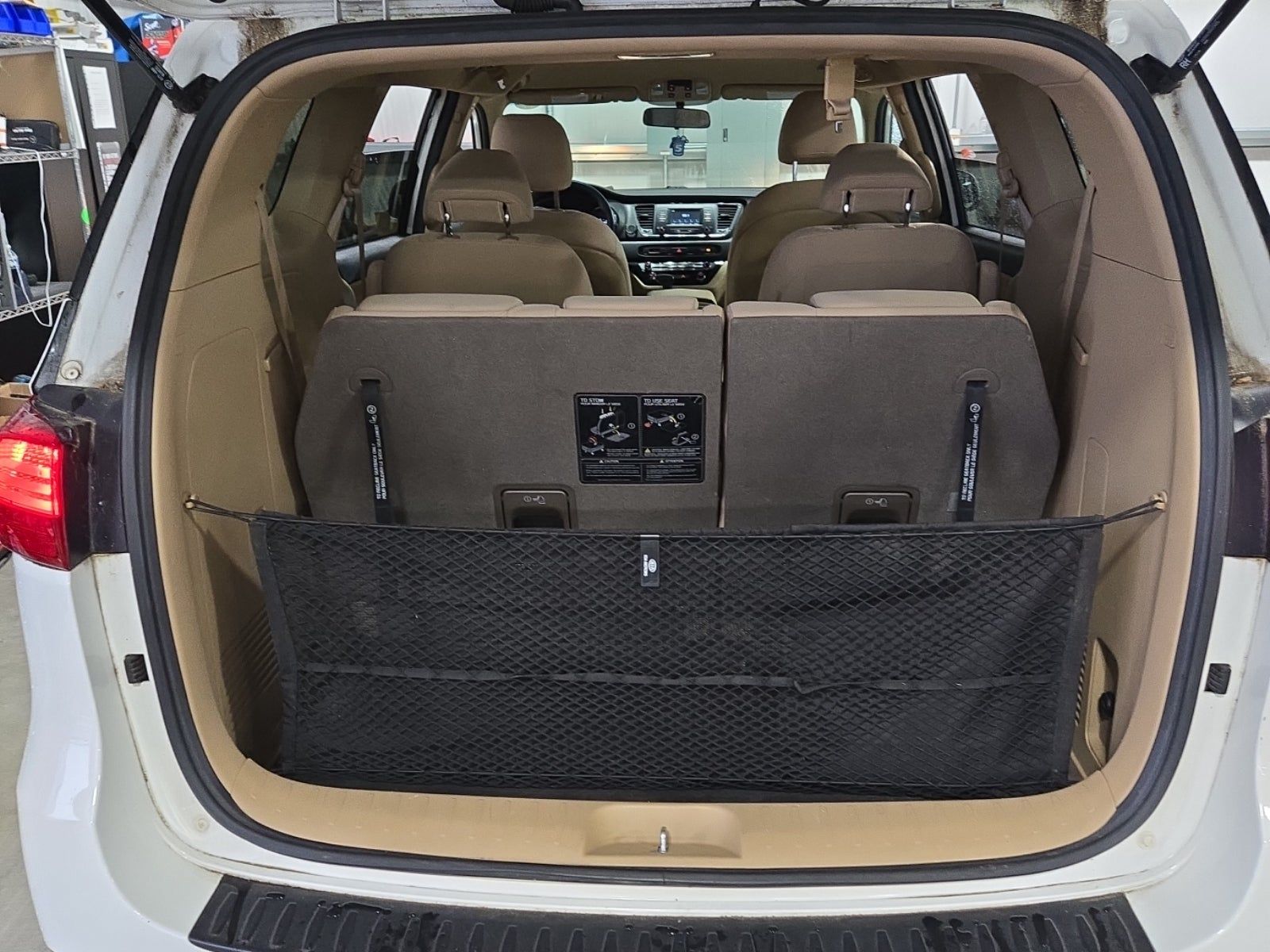 2018 Kia Sedona LX FWD