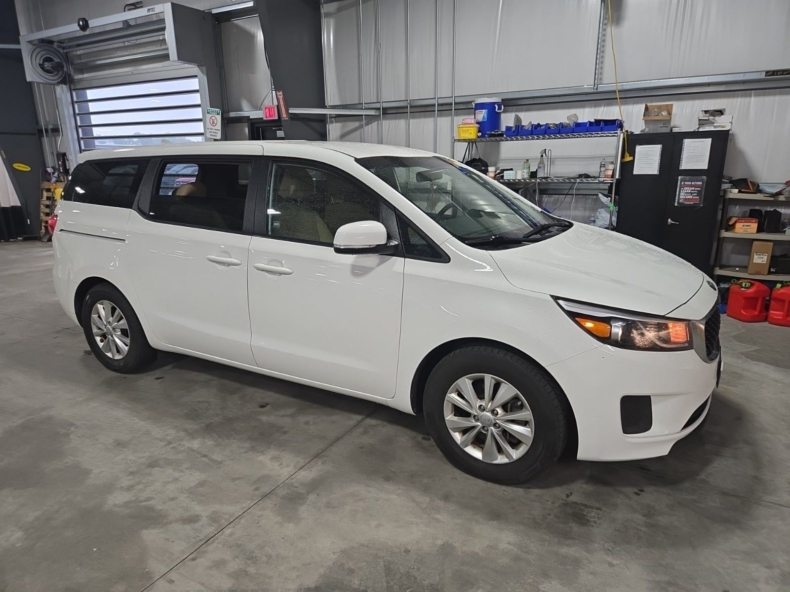 2018 Kia Sedona LX FWD
