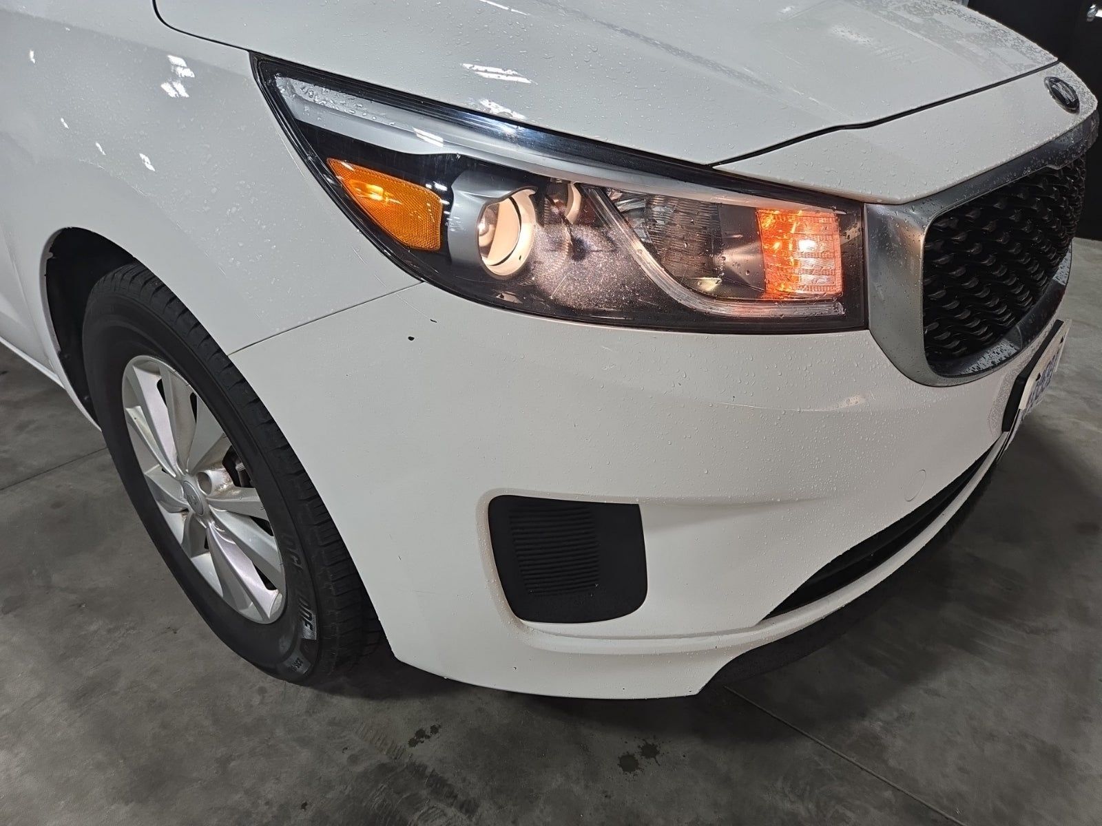 2018 Kia Sedona LX FWD