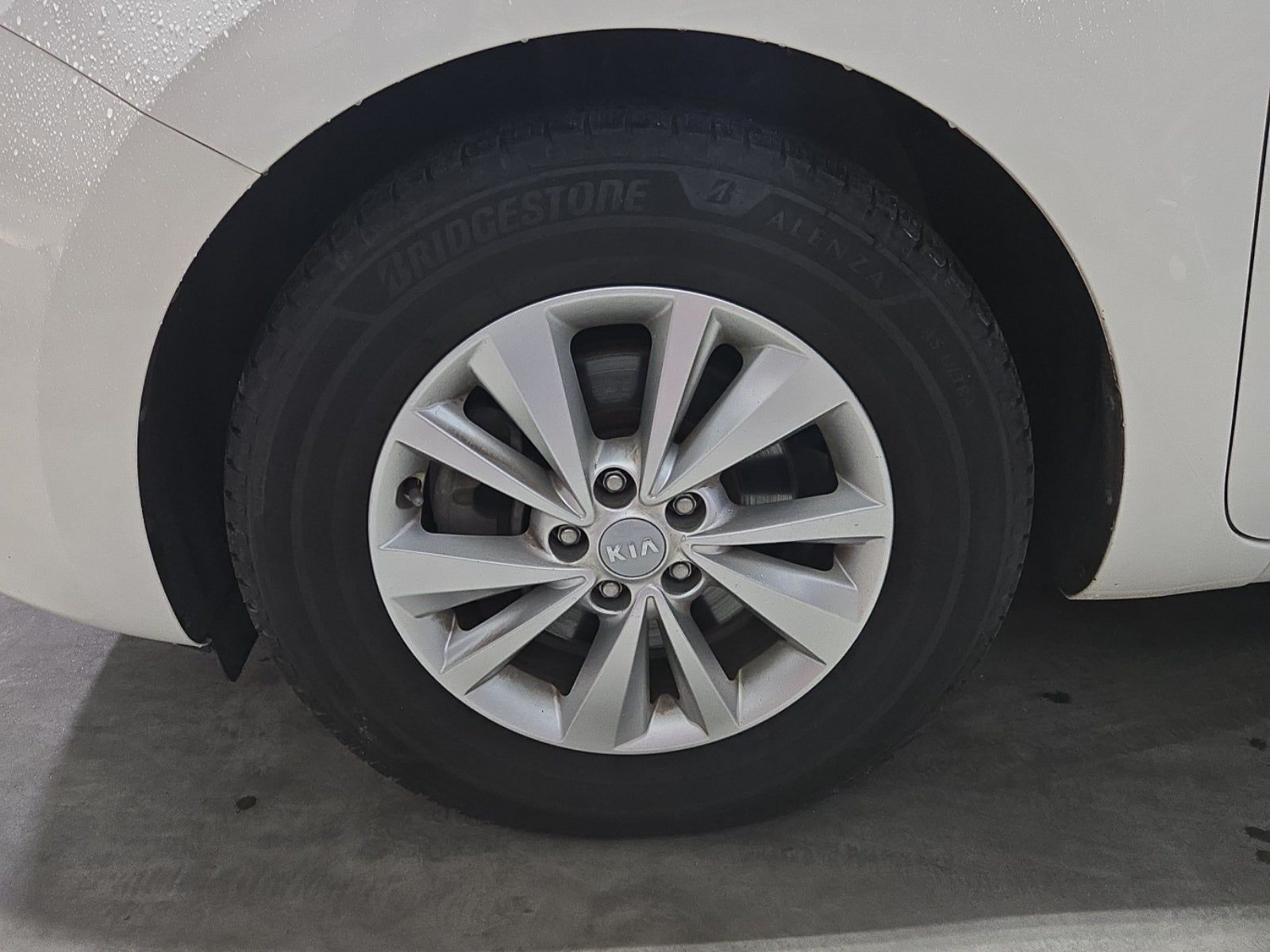 2018 Kia Sedona LX FWD