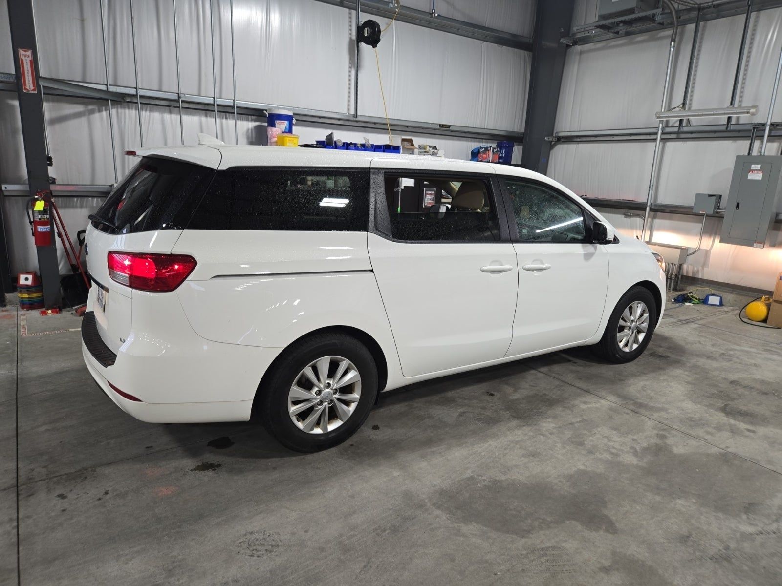 2018 Kia Sedona LX FWD