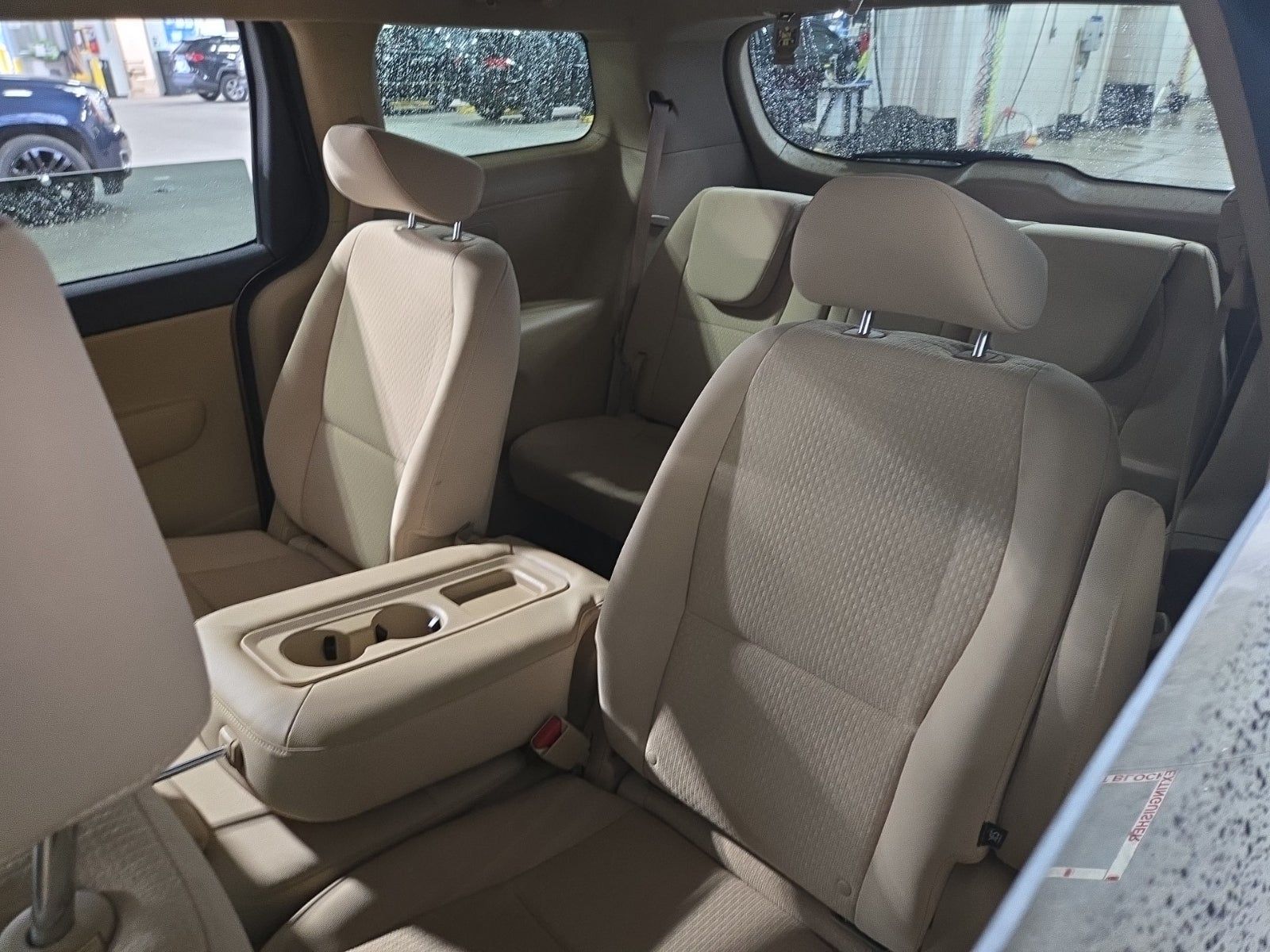 2018 Kia Sedona LX FWD