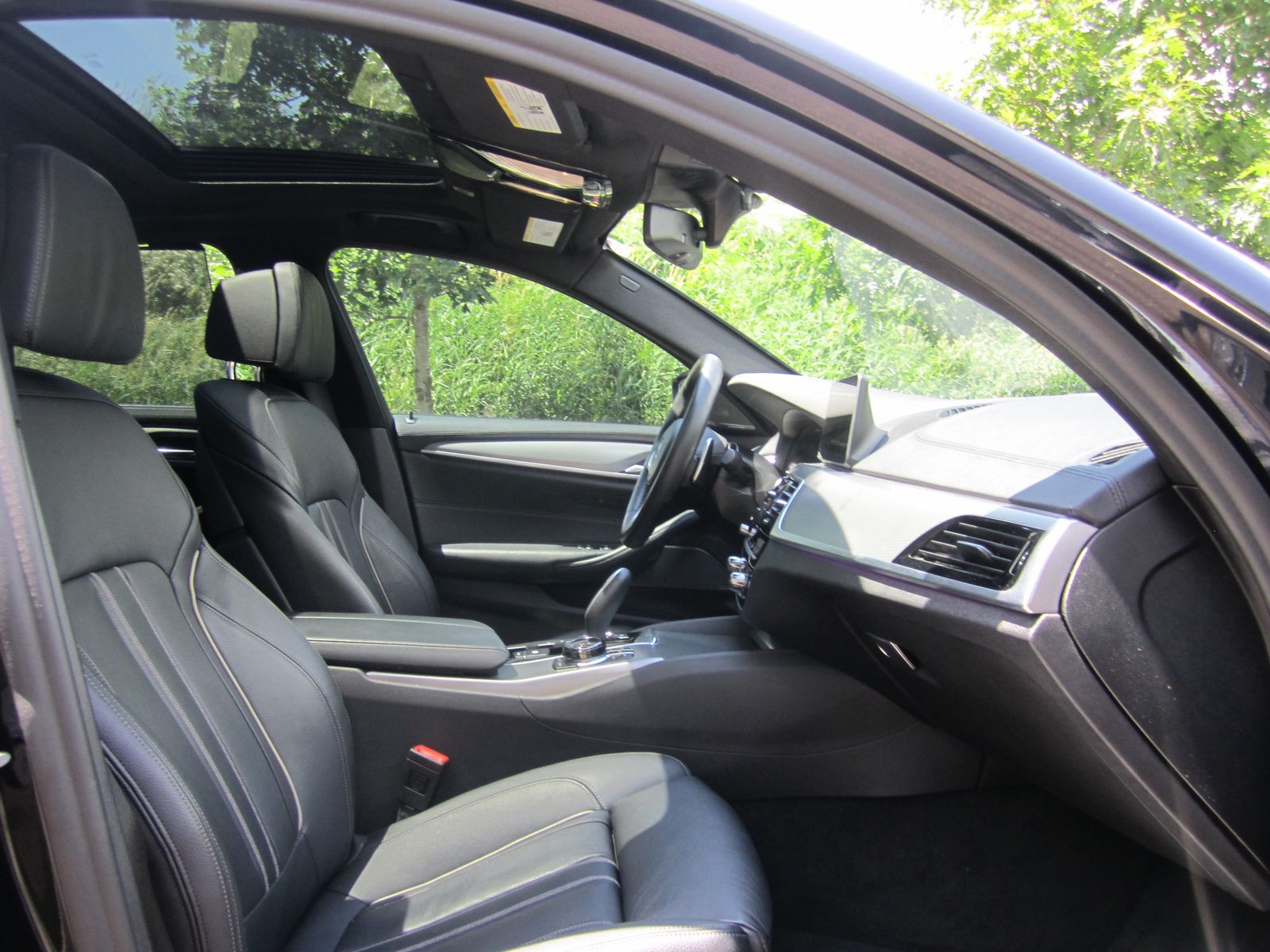 2020 BMW 5 Series M550i xDrive AWD