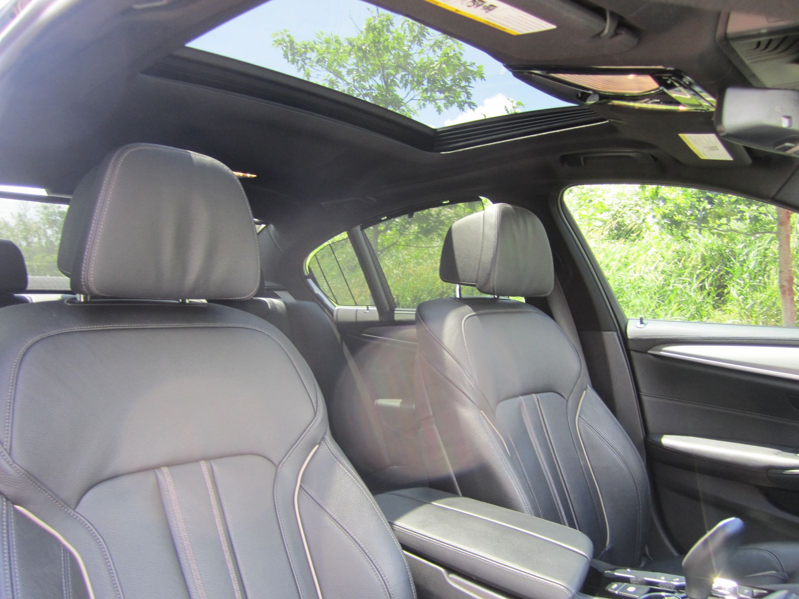 2020 BMW 5 Series M550i xDrive AWD