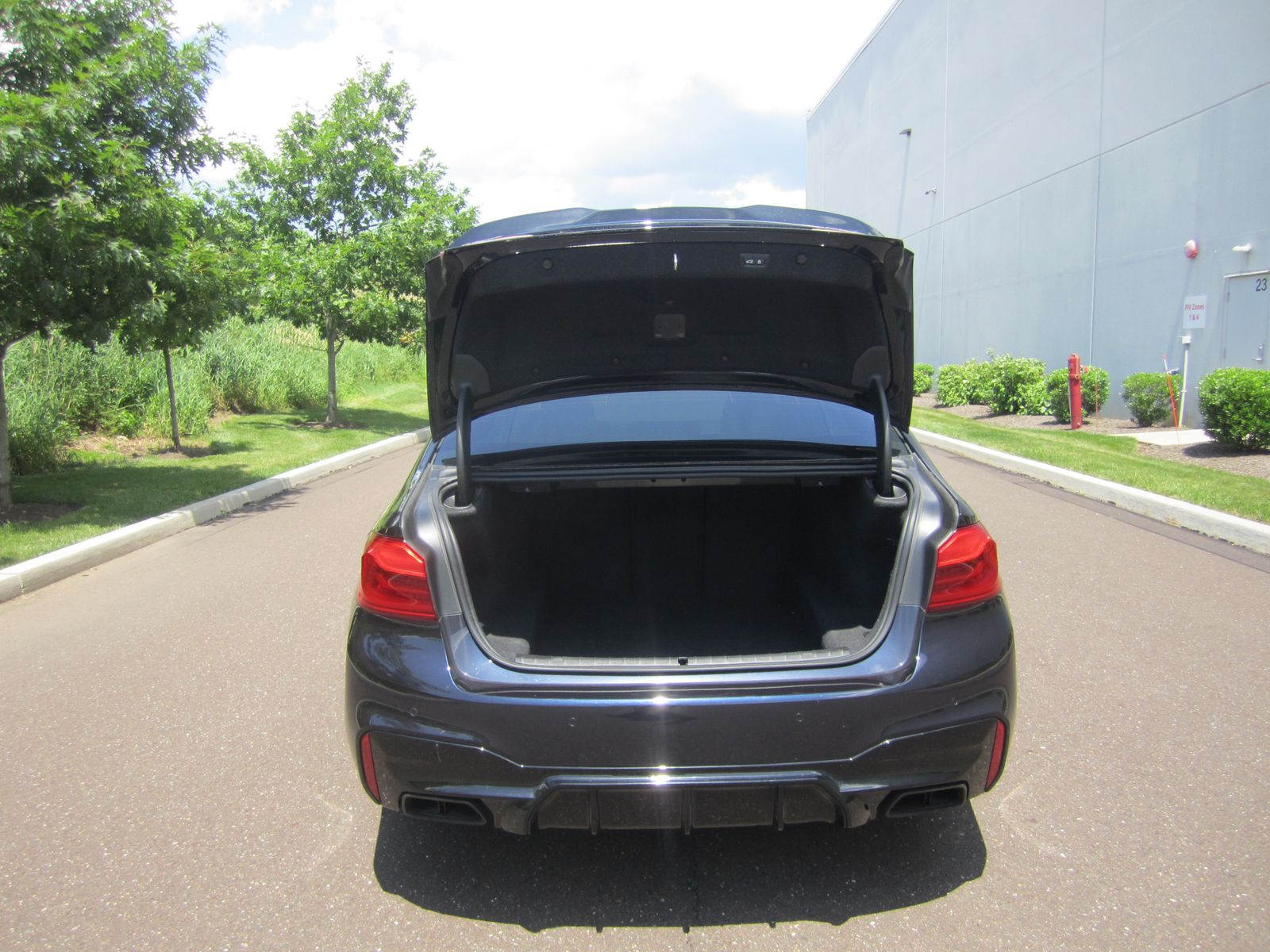 2020 BMW 5 Series M550i xDrive AWD