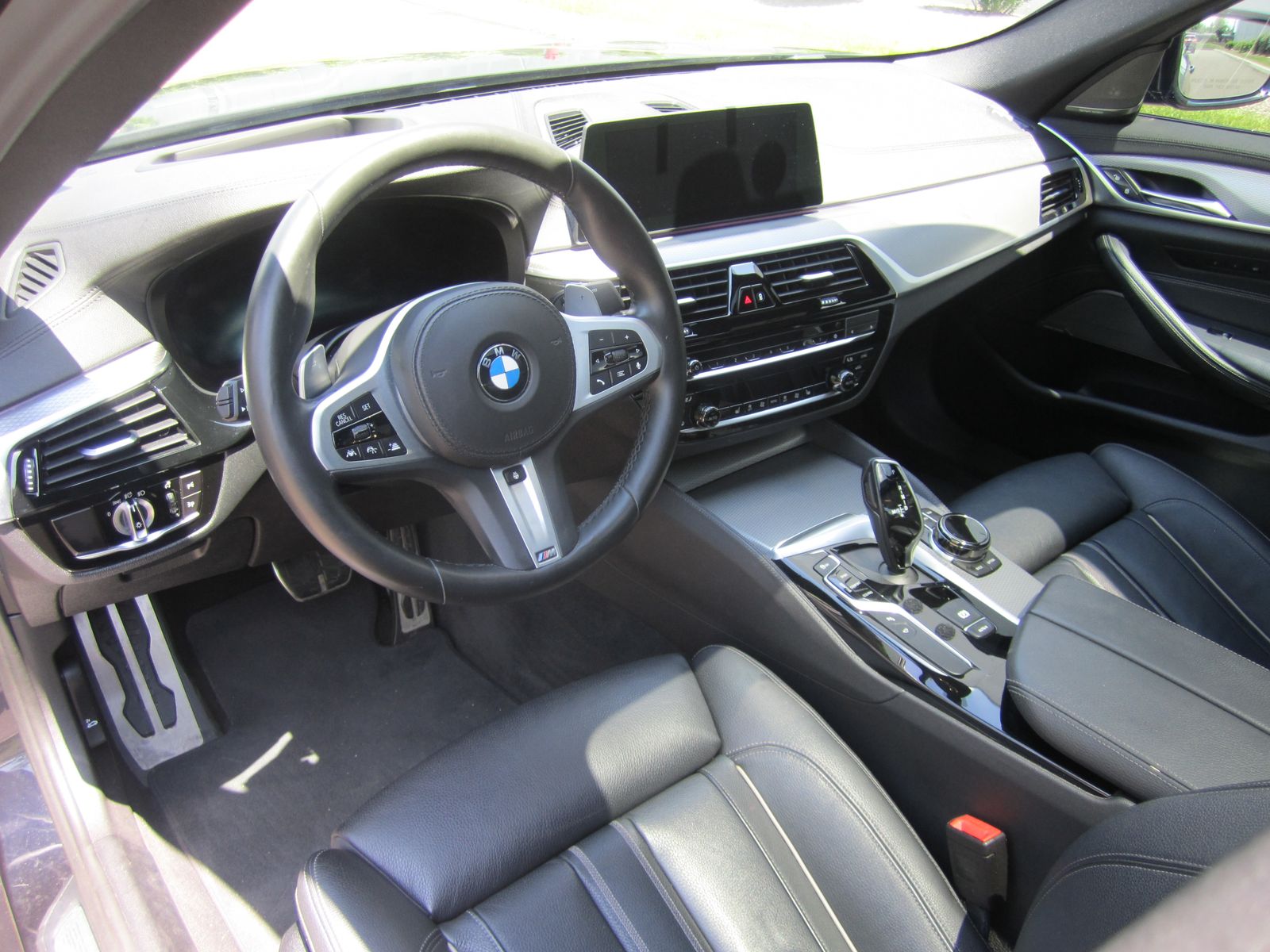 2020 BMW 5 Series M550i xDrive AWD