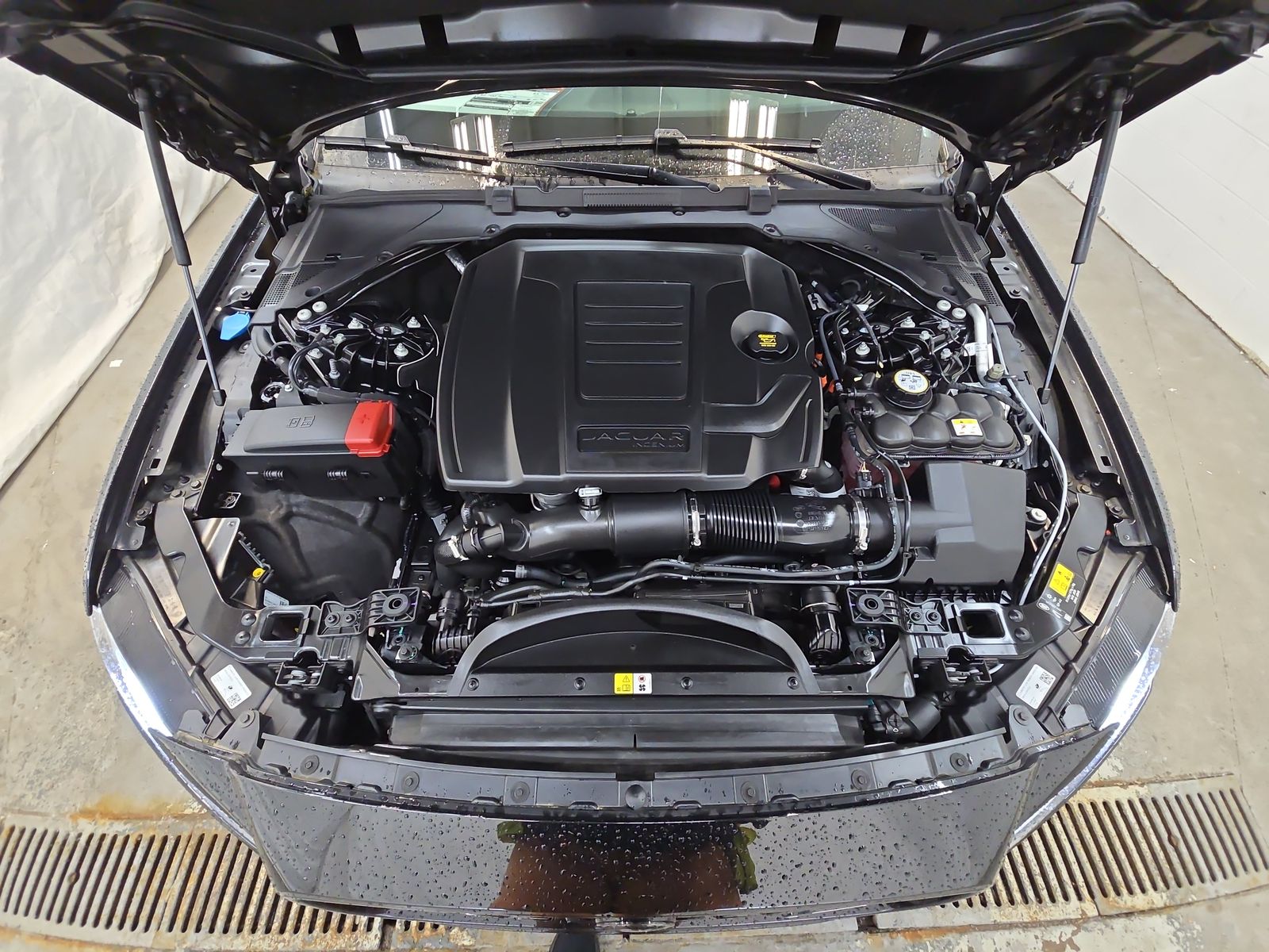 2024 Jaguar XF R-Dynamic SE AWD